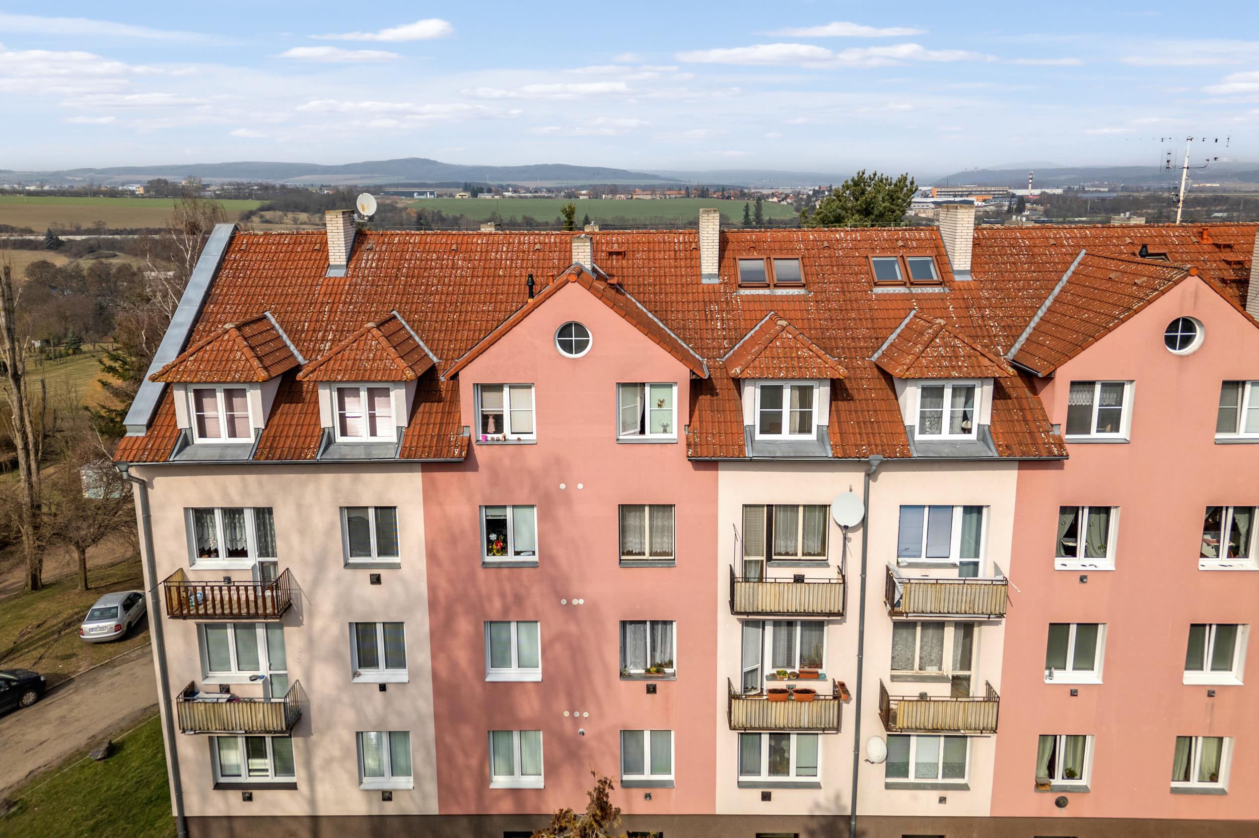 Prodej bytu 3+1/balkon, Hořovice