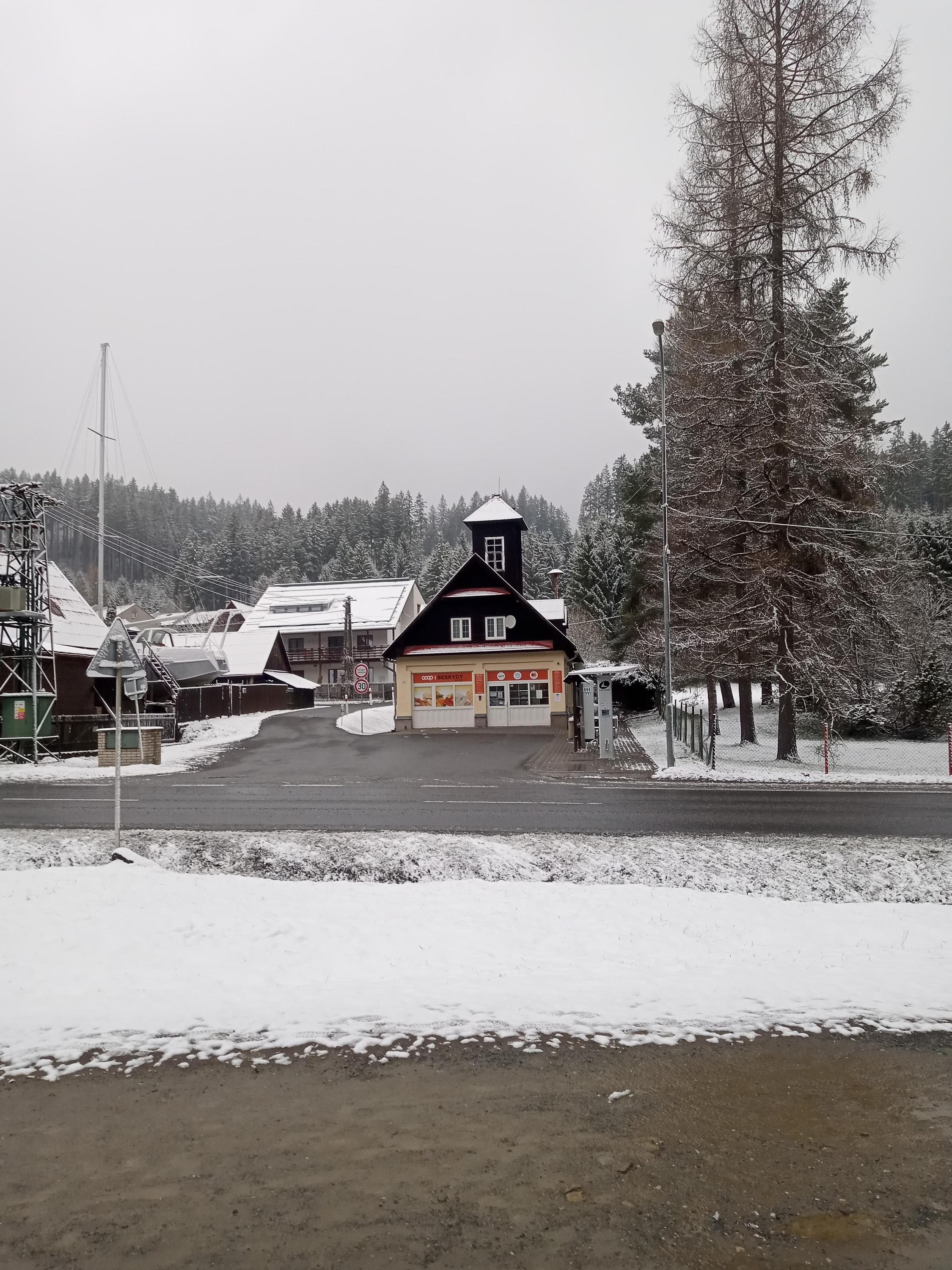 COOP Beskydy, spotřební družstvo foto 3