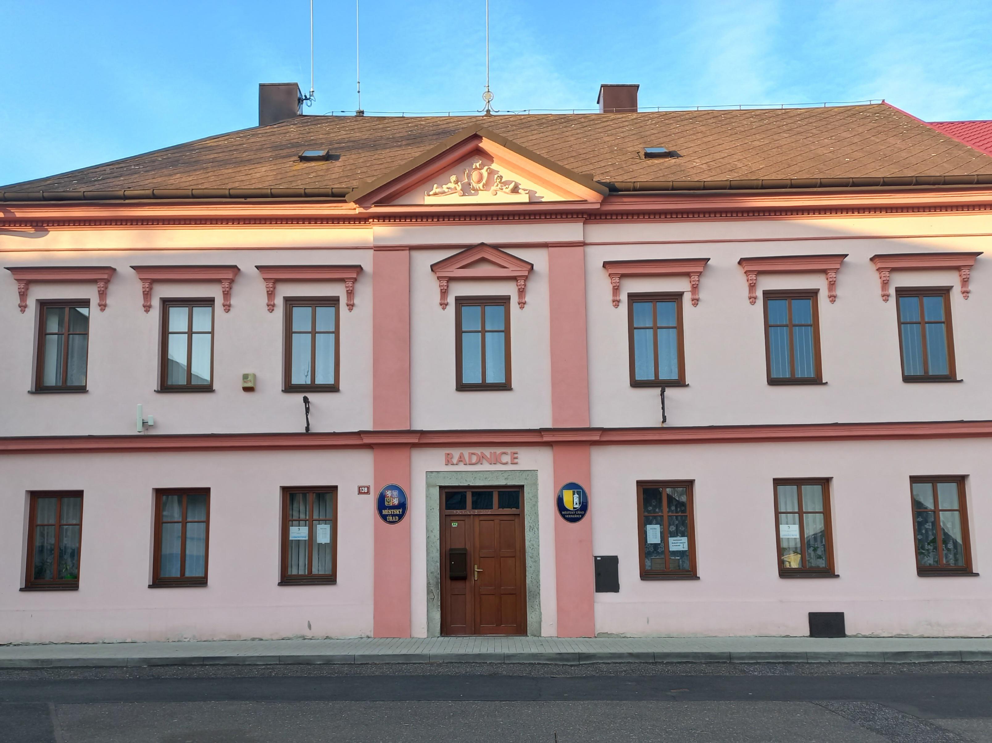 Verneřice - městský úřad foto 4