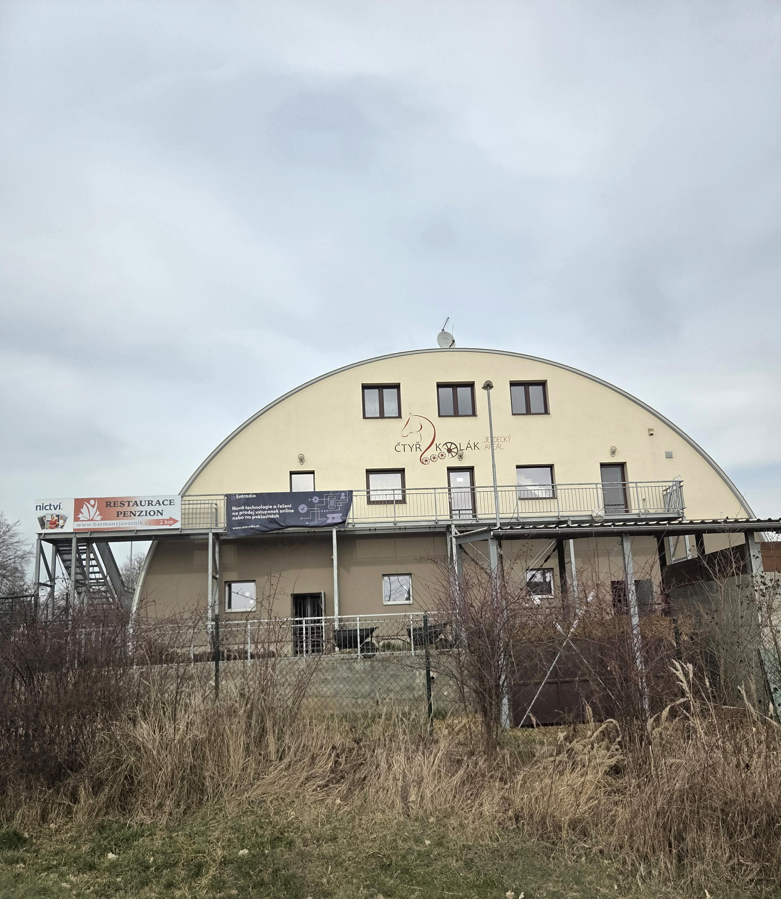 Jezdecký areál Čtyřkolák, s.r.o. foto 5