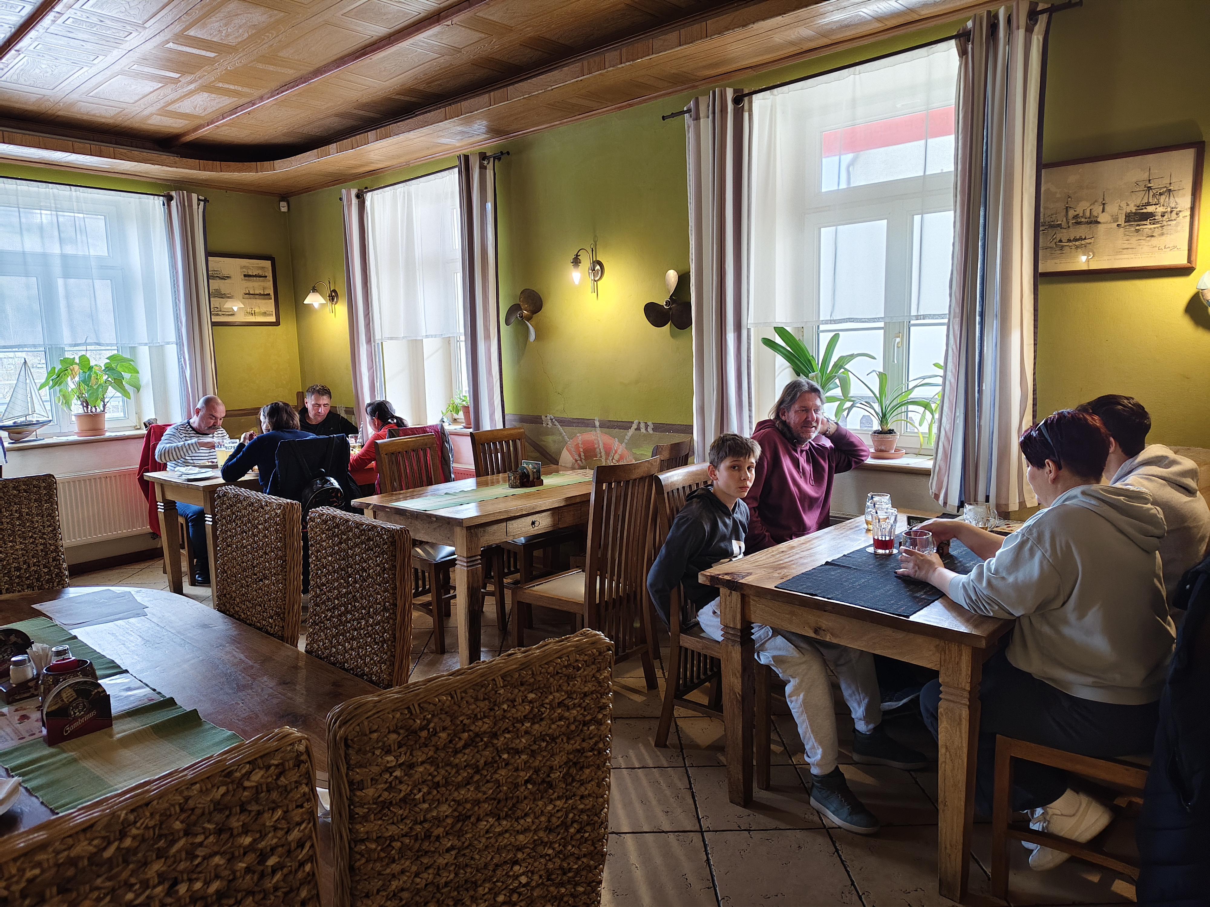 Restaurace U Přístavu foto 2