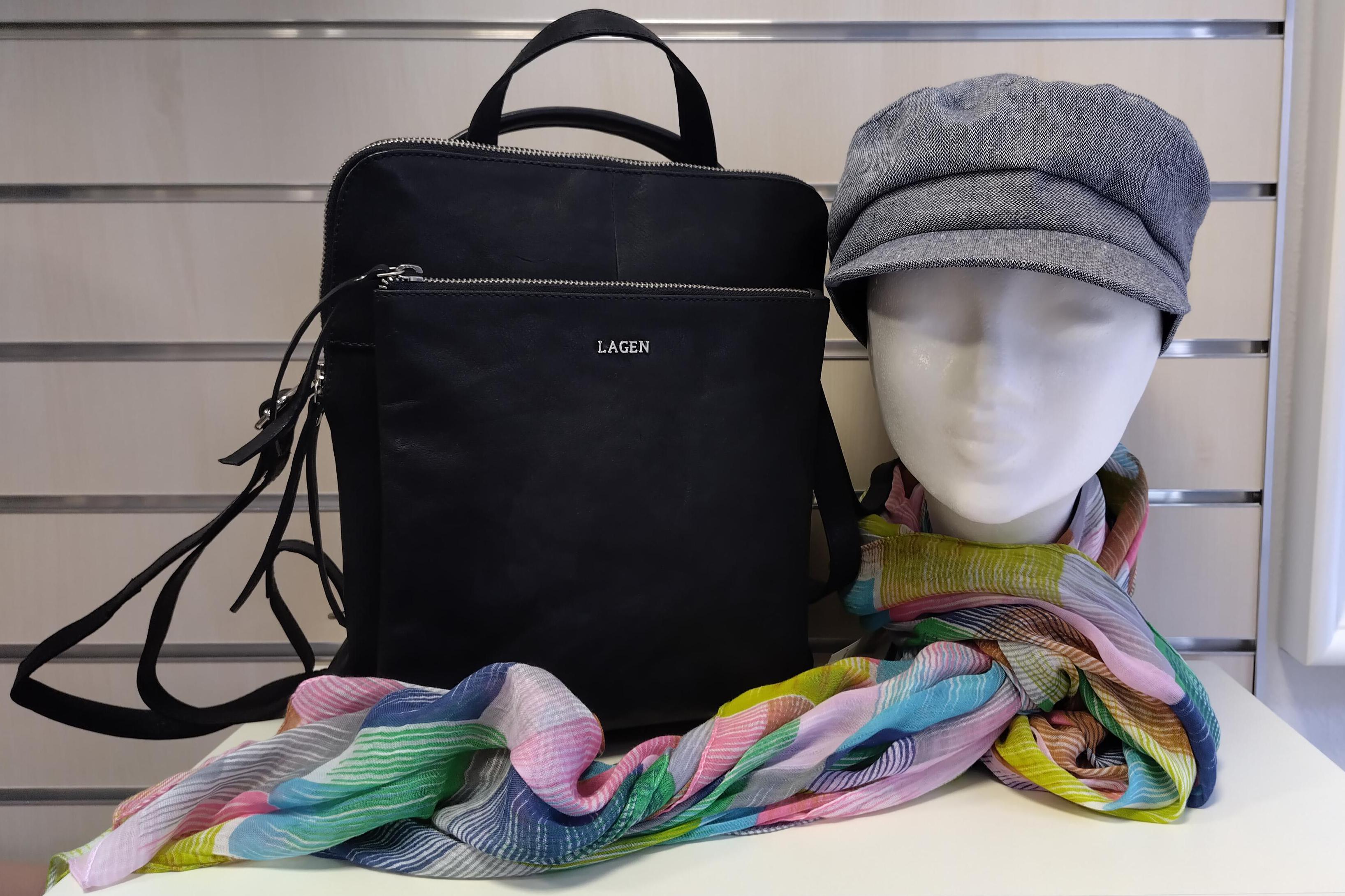 Batoh nejen do města, šál, bavlněná kapitánka