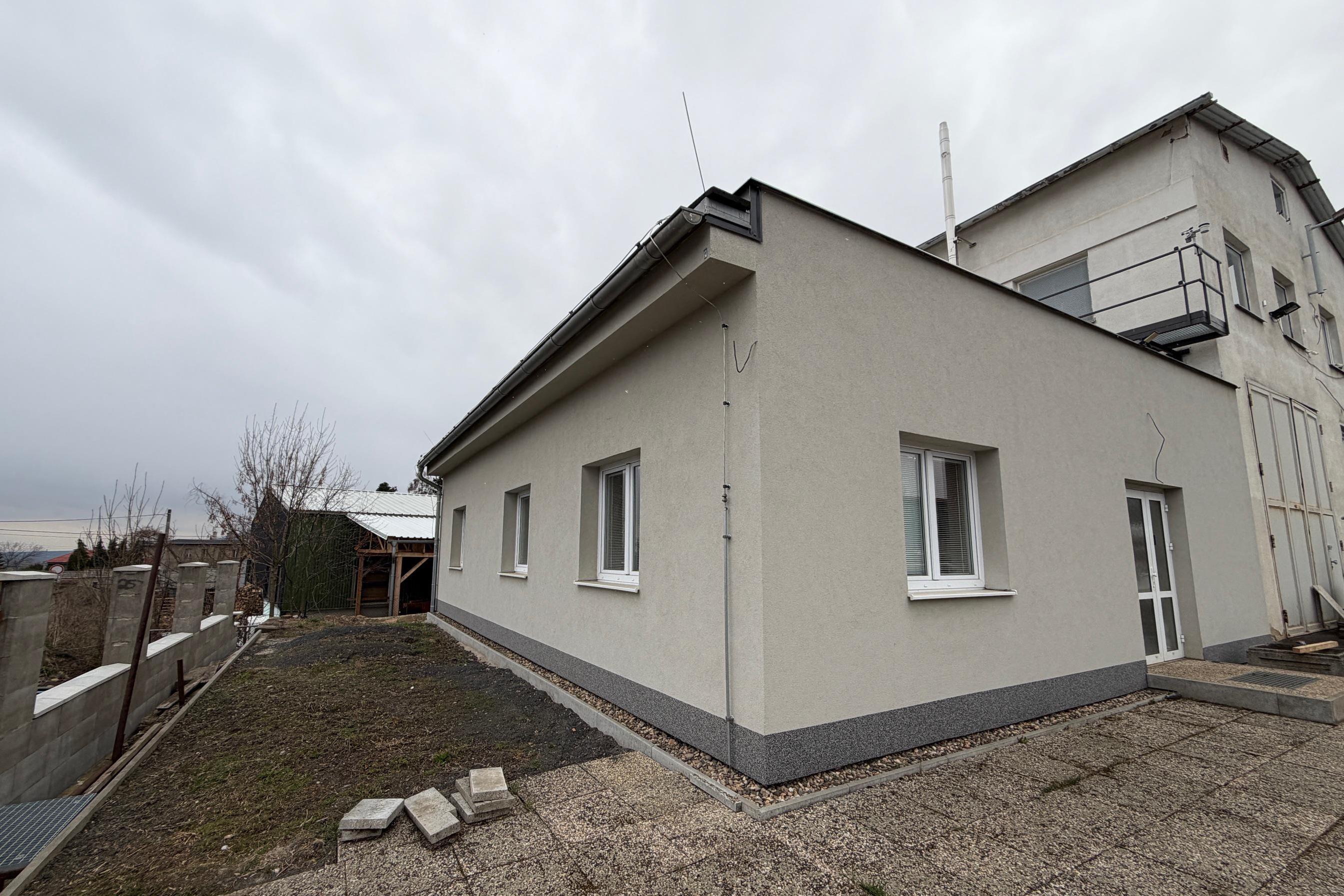 Brosh Technik s.r.o. - NAVIJÁRNA MOTORŮ