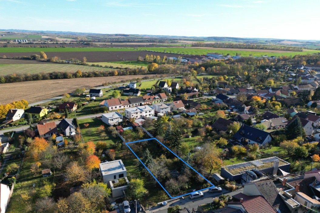 Stavební pozemek pro bydlení, CP 923m2, obec Luleč