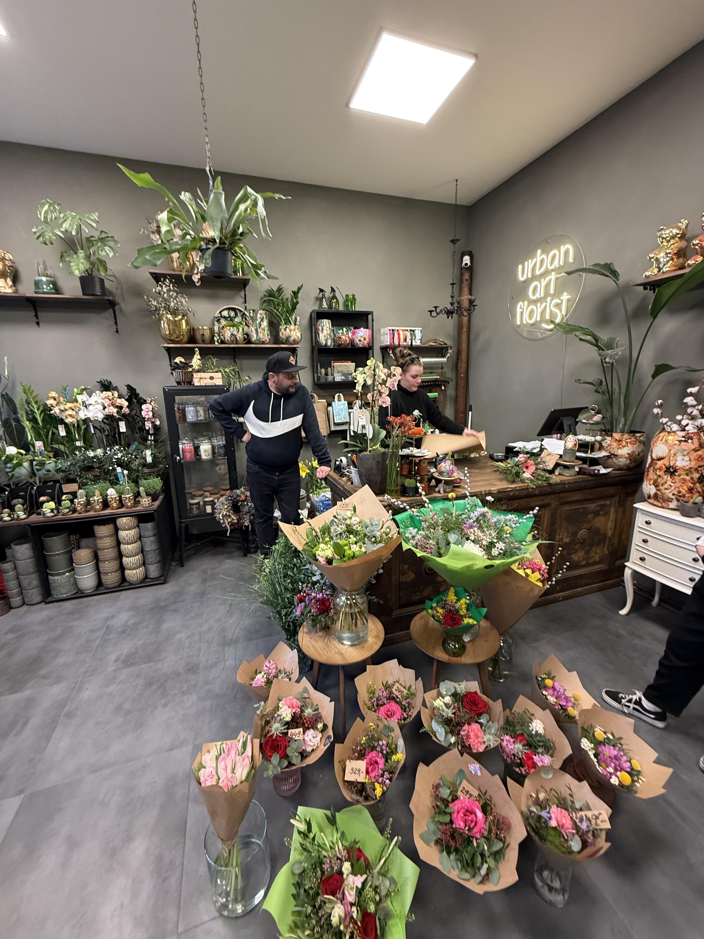 URBAN ART FLORIST foto 3