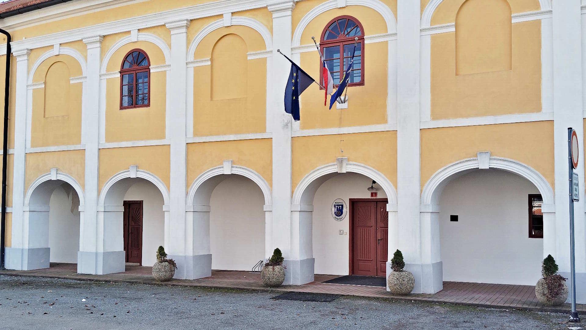 Okříšky - úřad městyse foto 6
