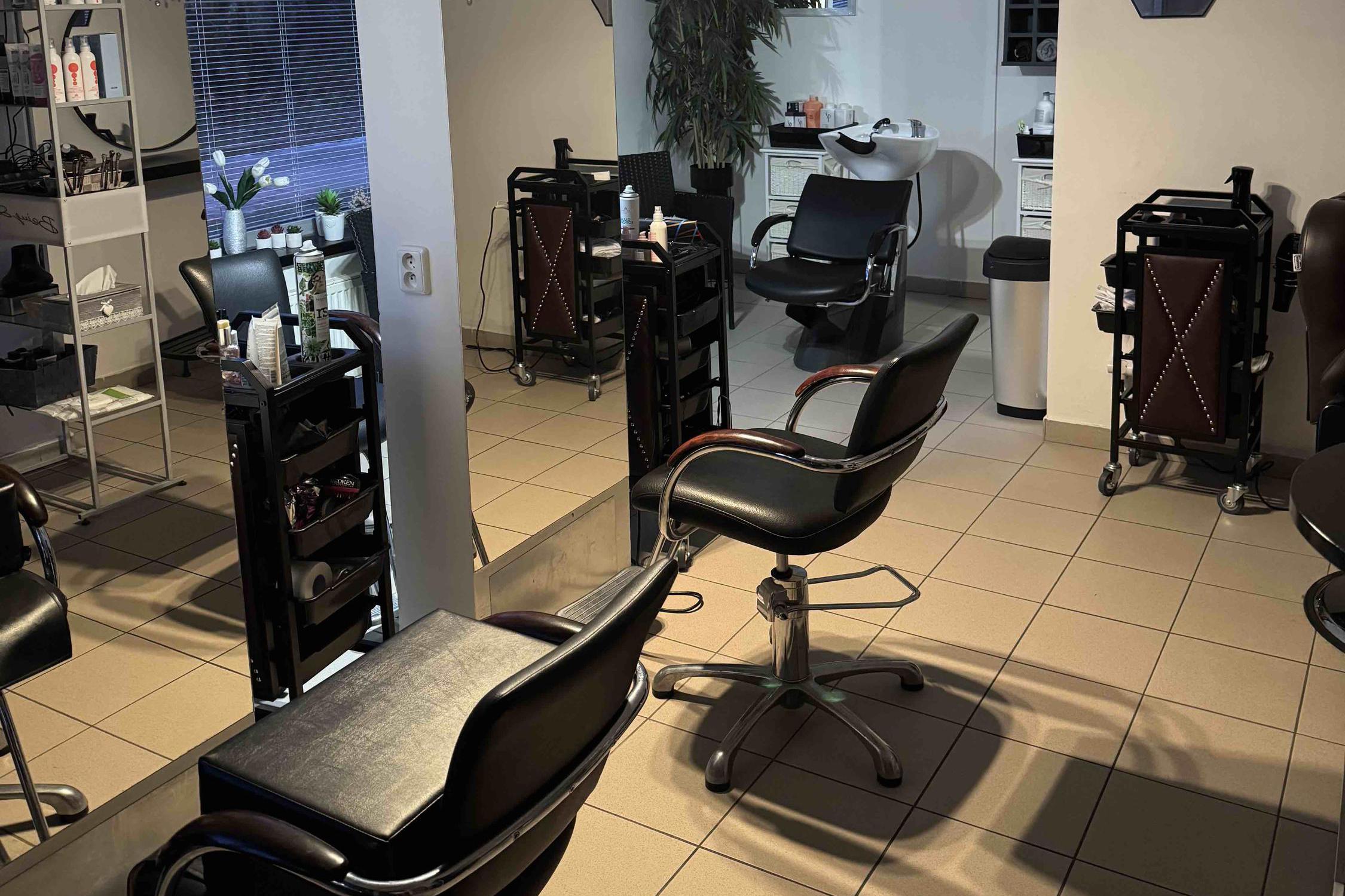 Vlasový ateliér Jany Sklenářové