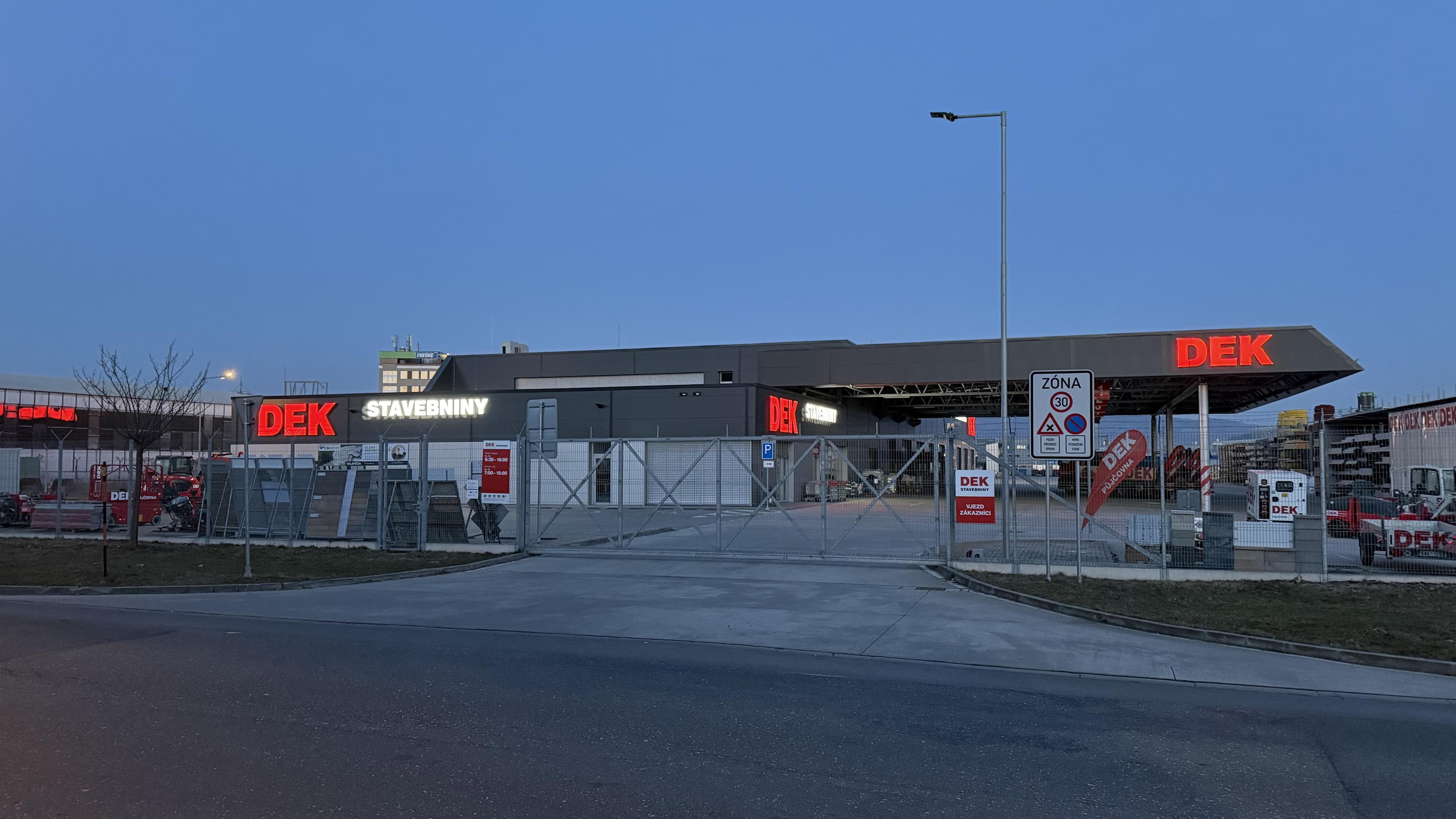 Stavebniny DEK foto 5