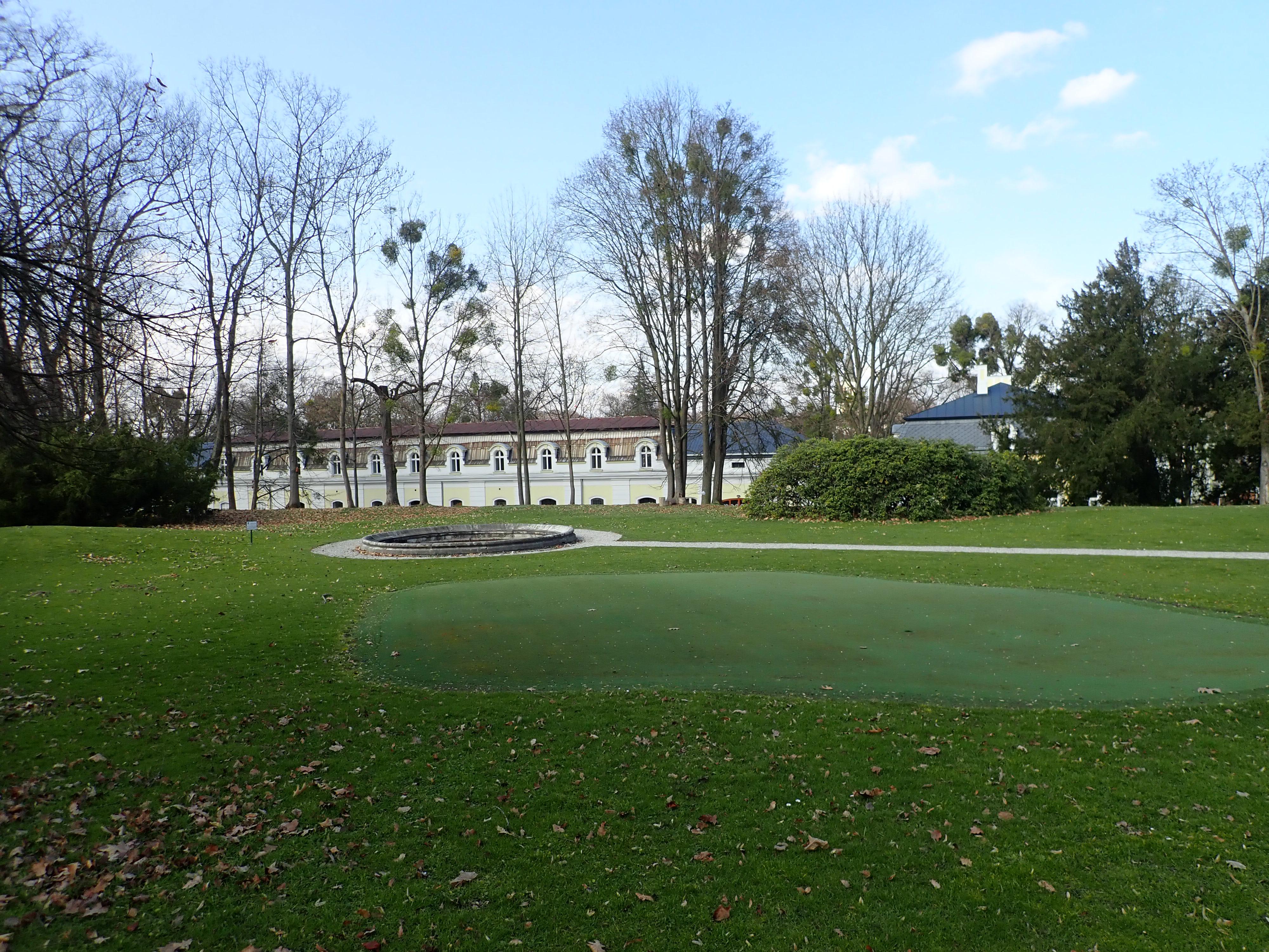 MEDOO - Zámecká medárna foto 3