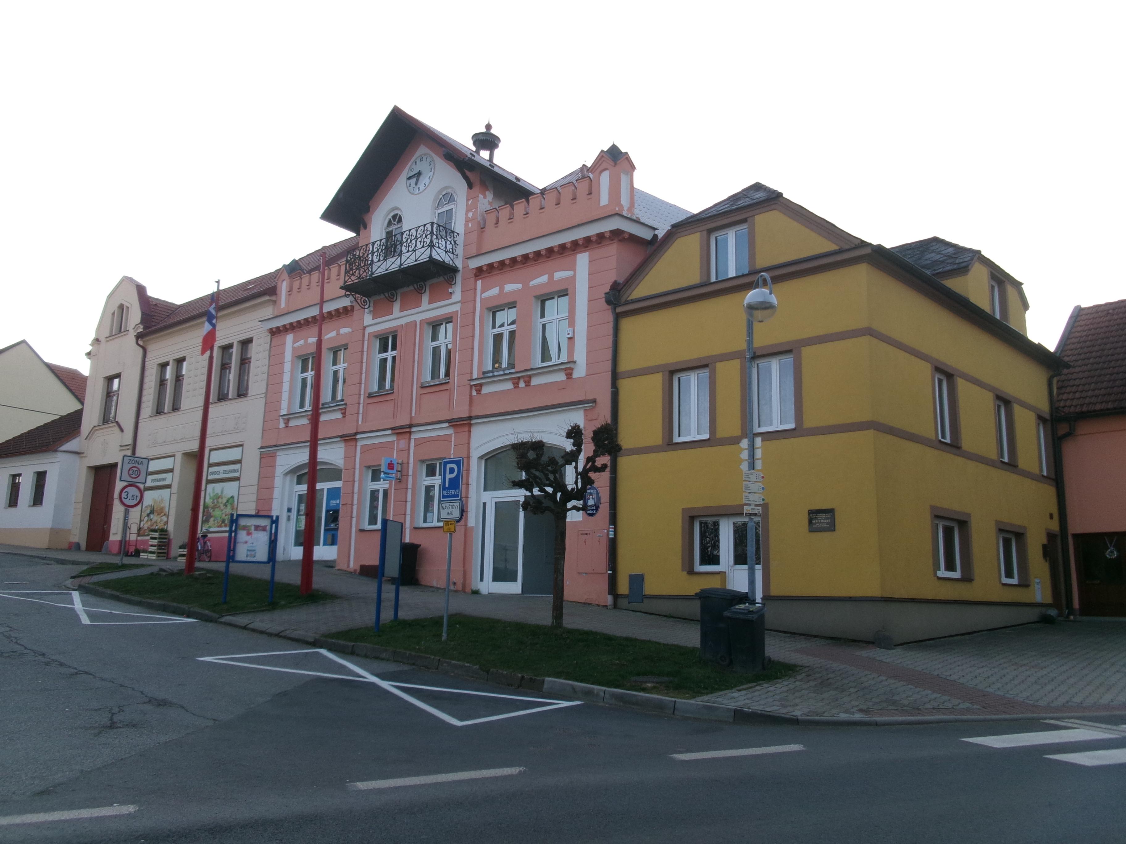 Mladá Vožice - městský úřad foto 4