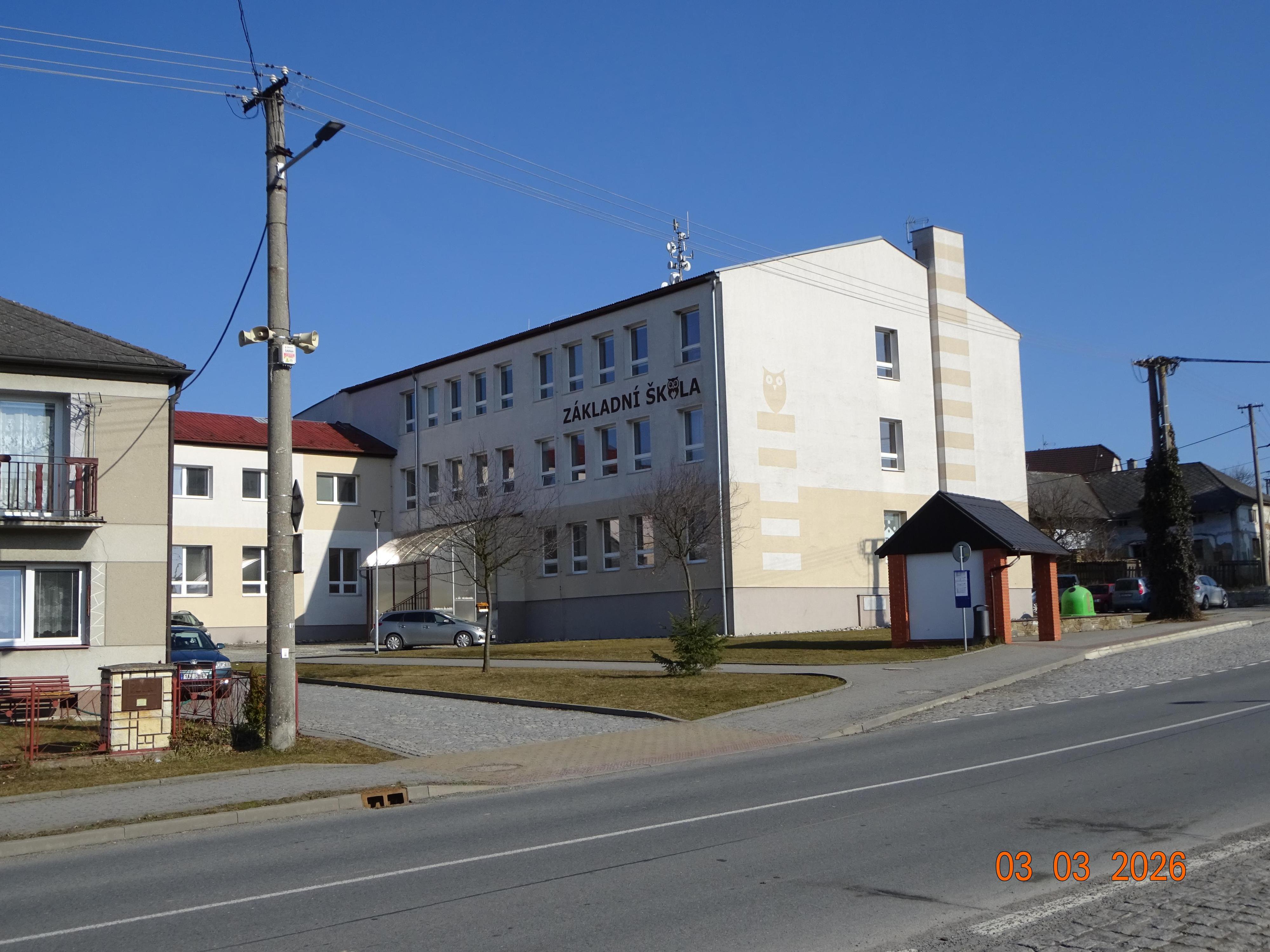 ZŠ a MŠ Luká - Základní škola