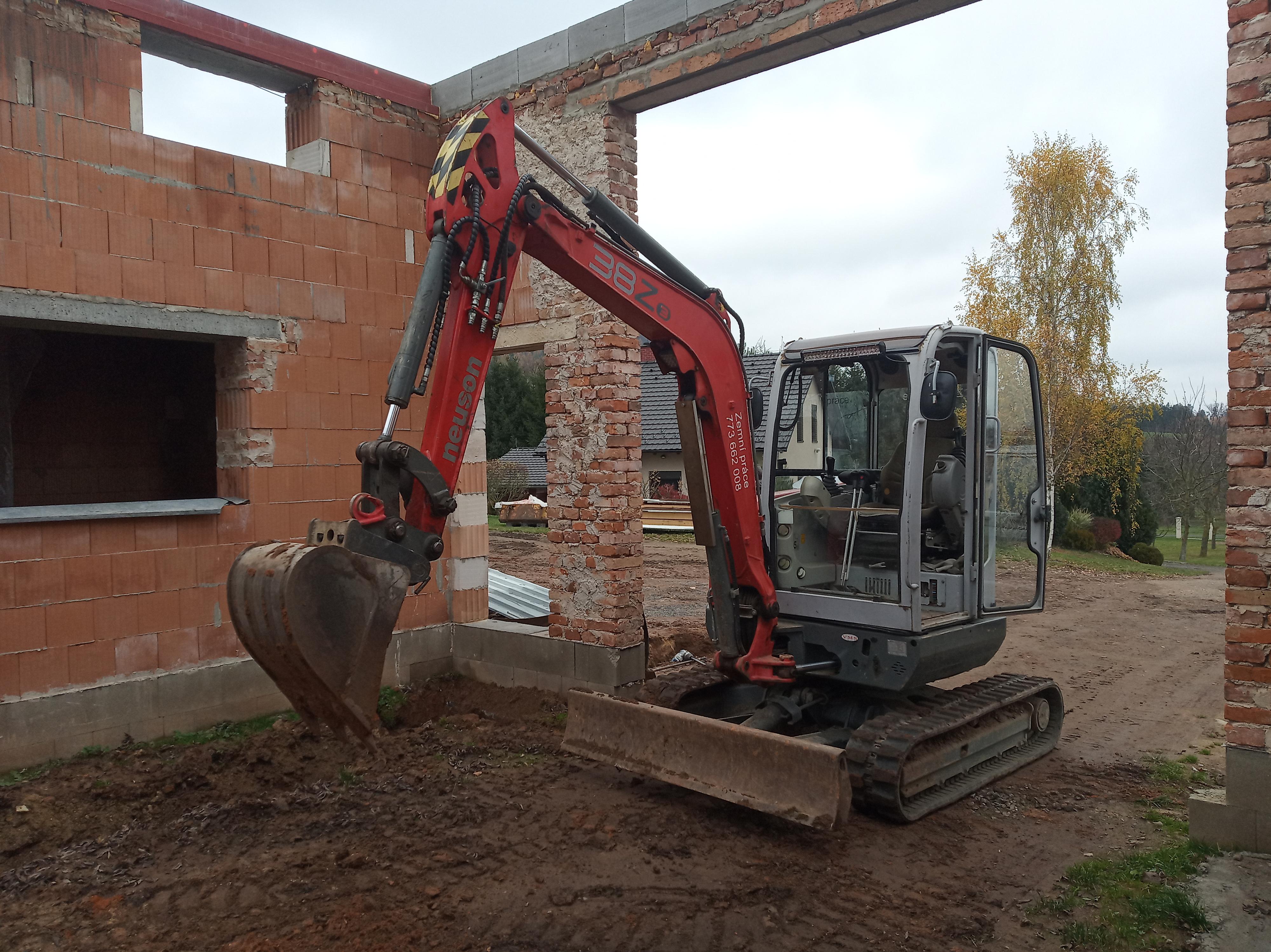 Seryn Bořivoj - Zemní práce foto 2