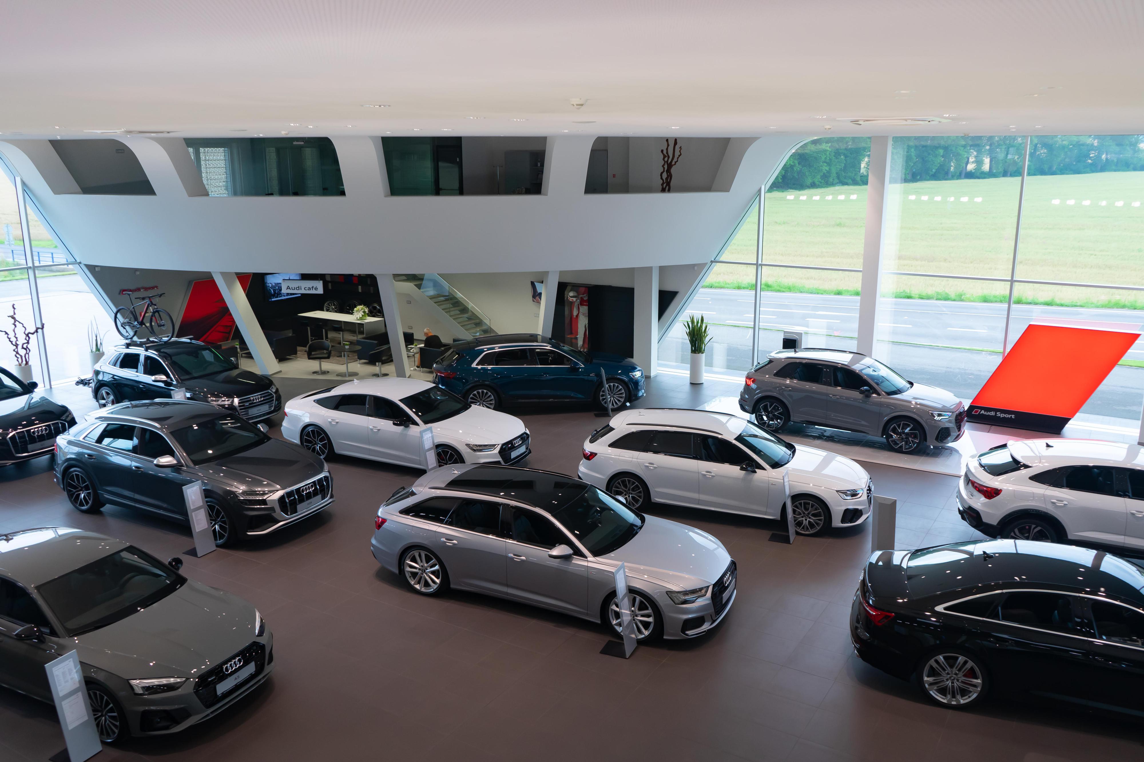 TOP CENTRUM car - Audi foto 5