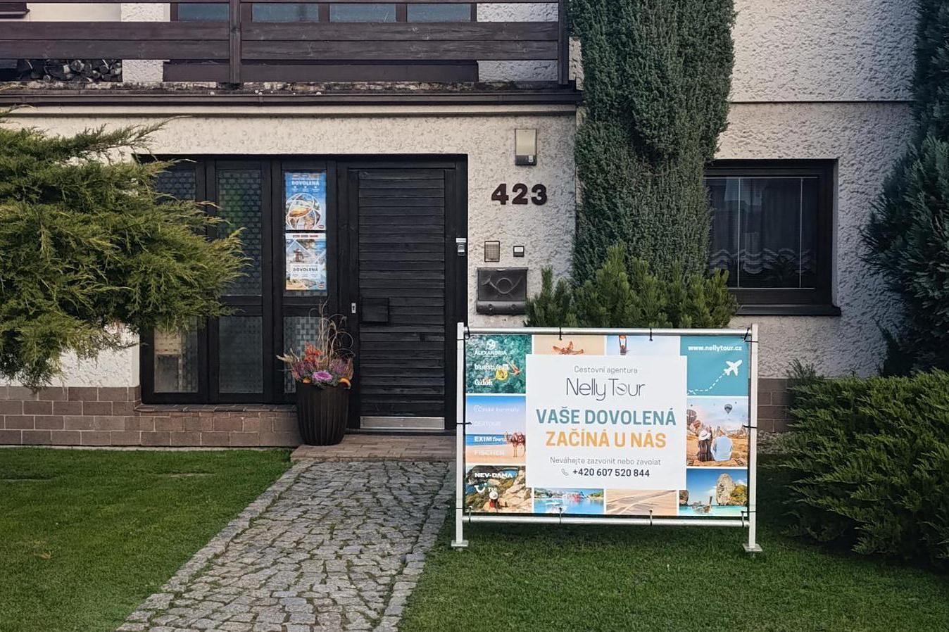 Dagmar Adamová - Nelly Tour