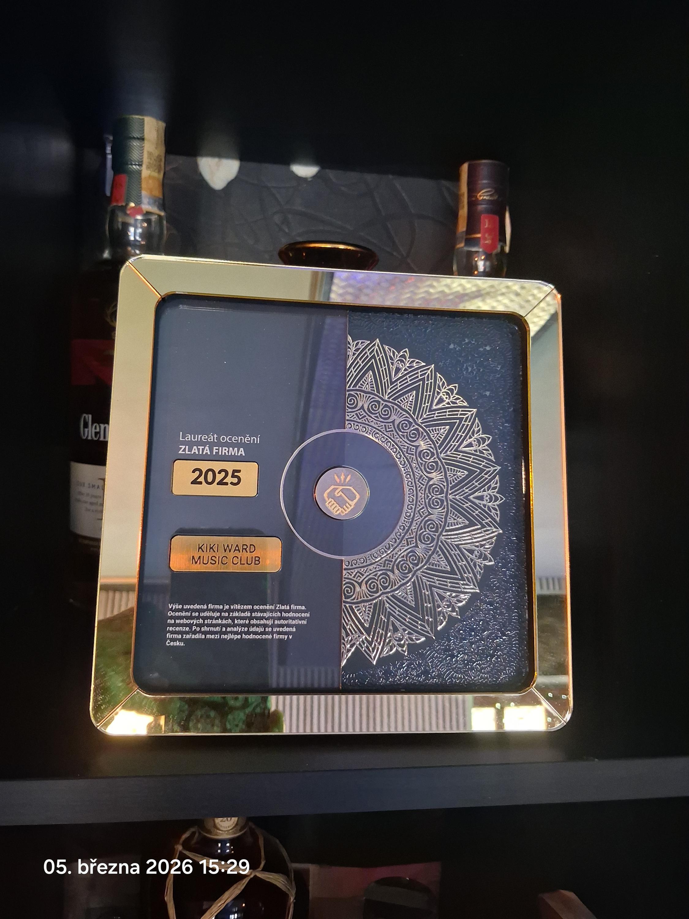 Kiki Ward Music Bar foto 3