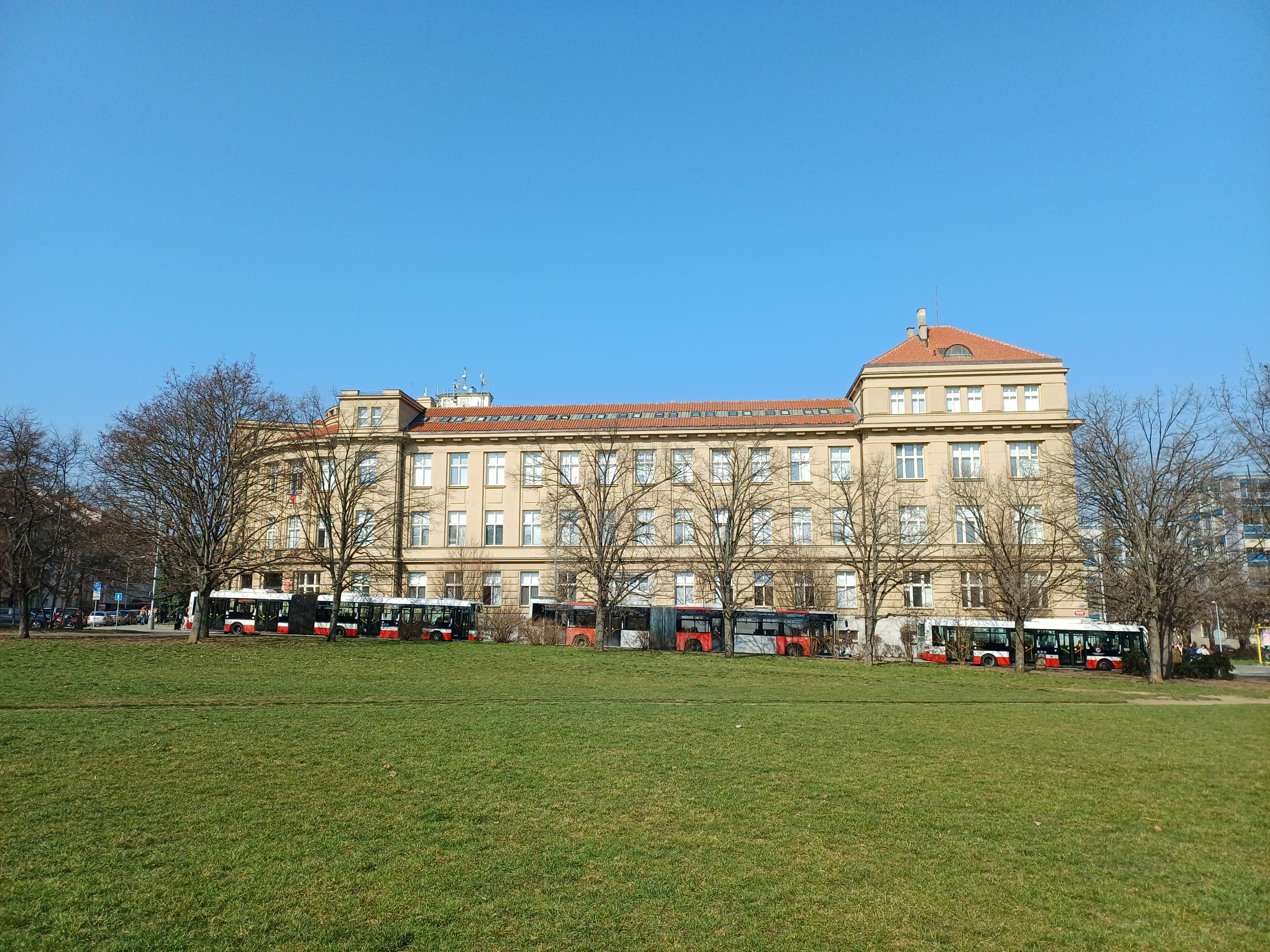 Celoživotní vzdělávání VŠCHT