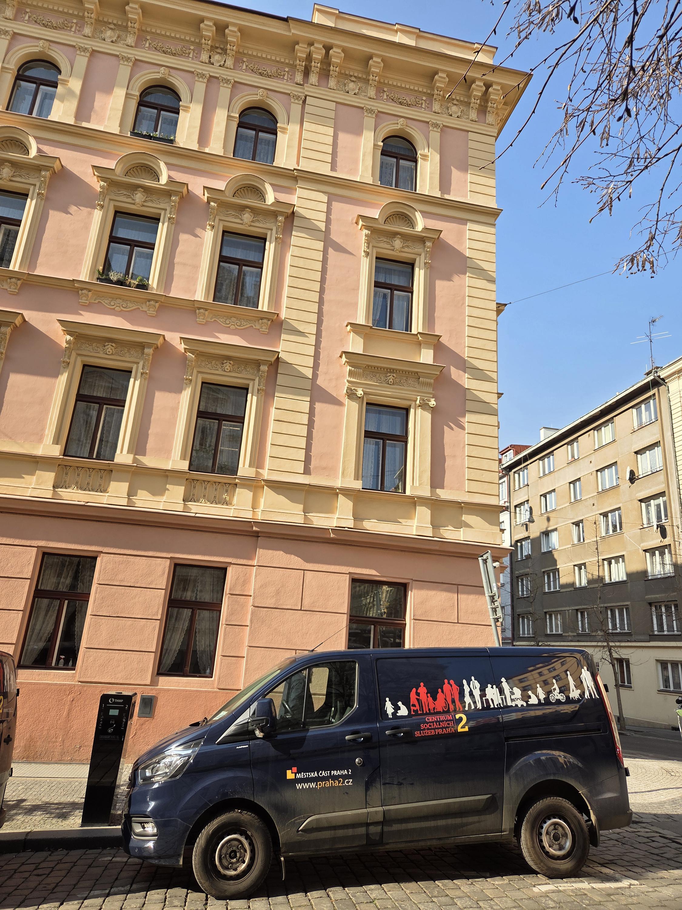 Centrum sociálních služeb Praha 2 - Domov pro seniory foto 2