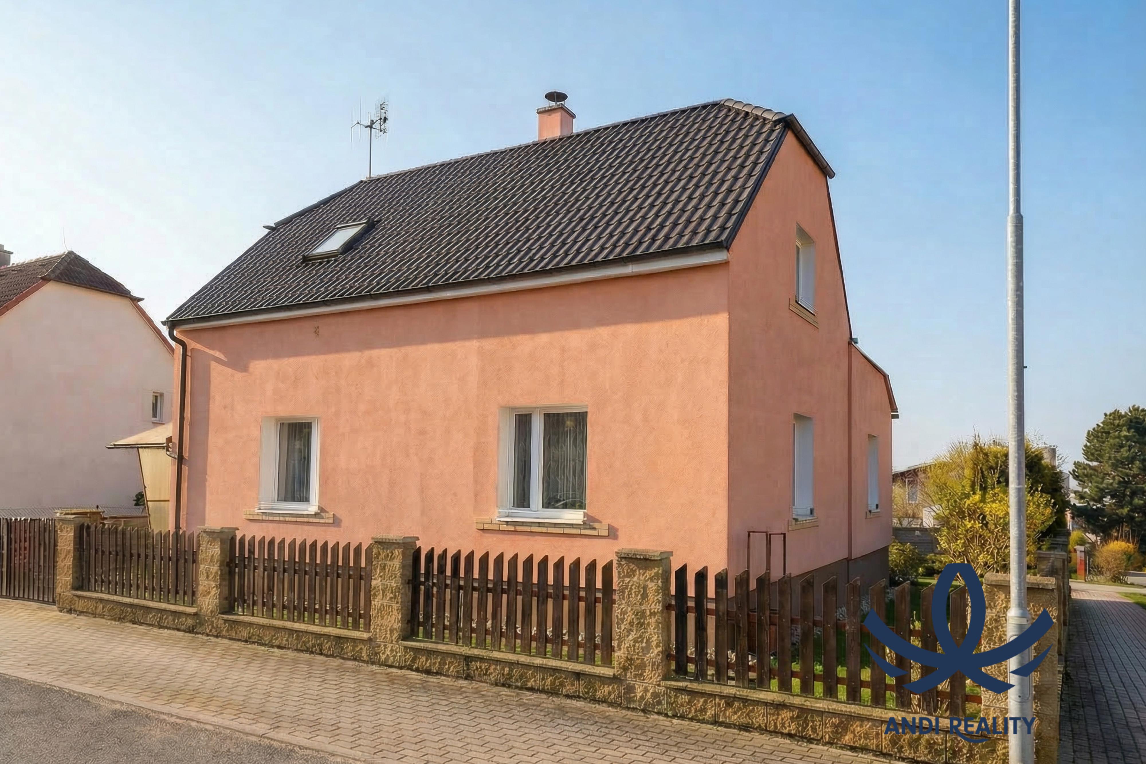 PŘIPRAVUJEME Prodej domu Kosmonosy