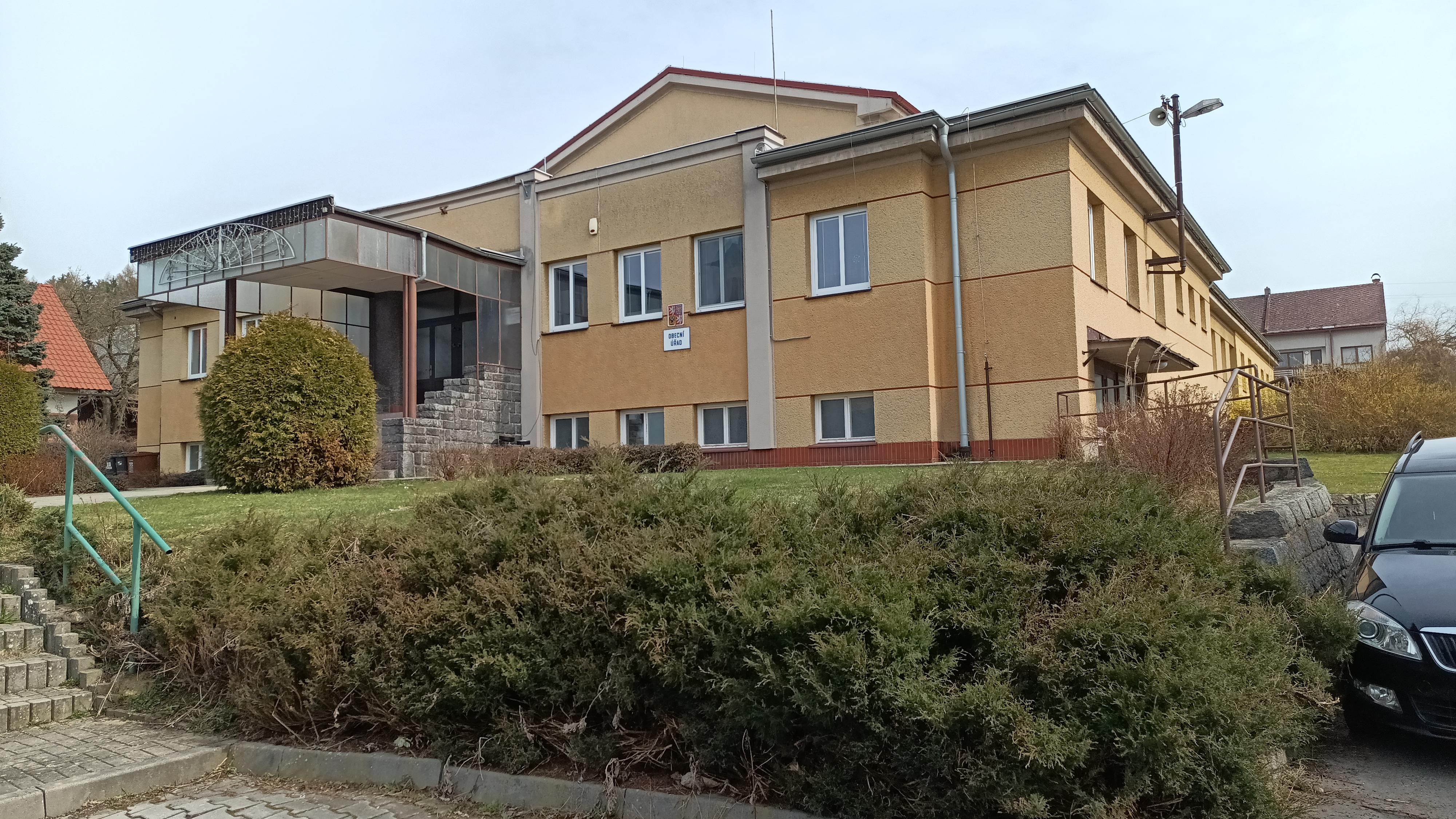 Verměřovice - obecní úřad foto 2