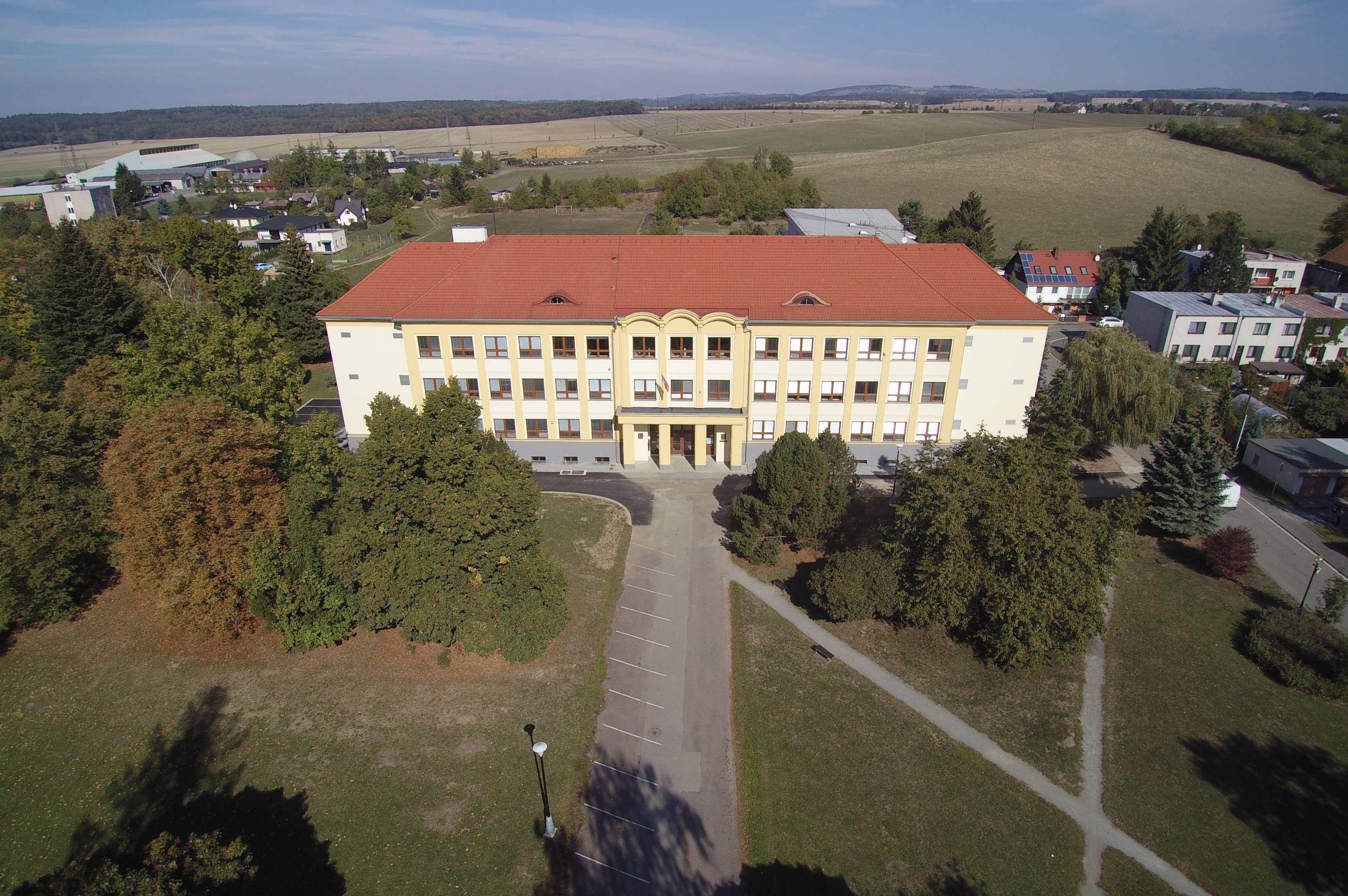 Gymnázium Dobruška - Školní jídelna