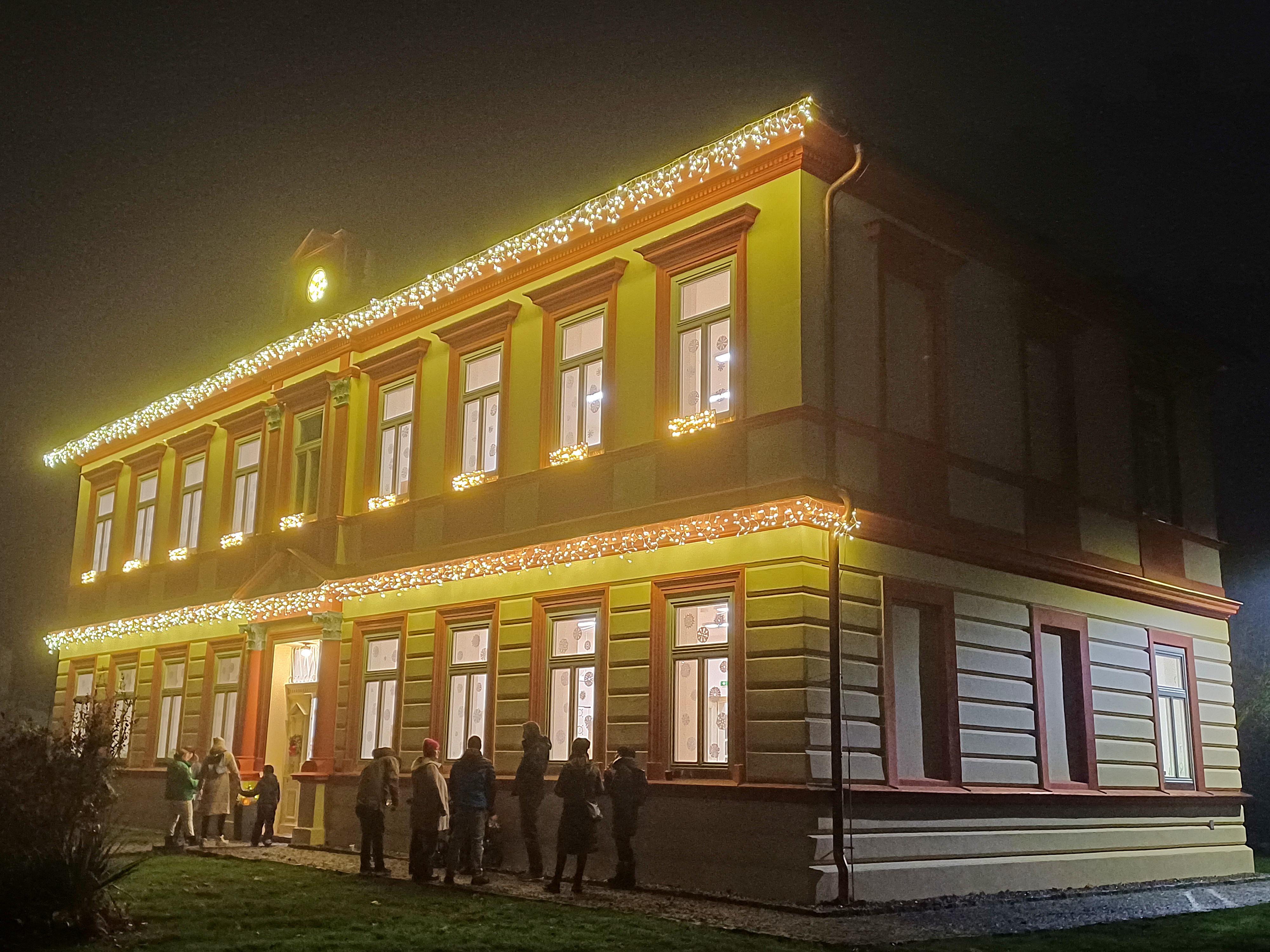 ZŠ Úžice foto 2