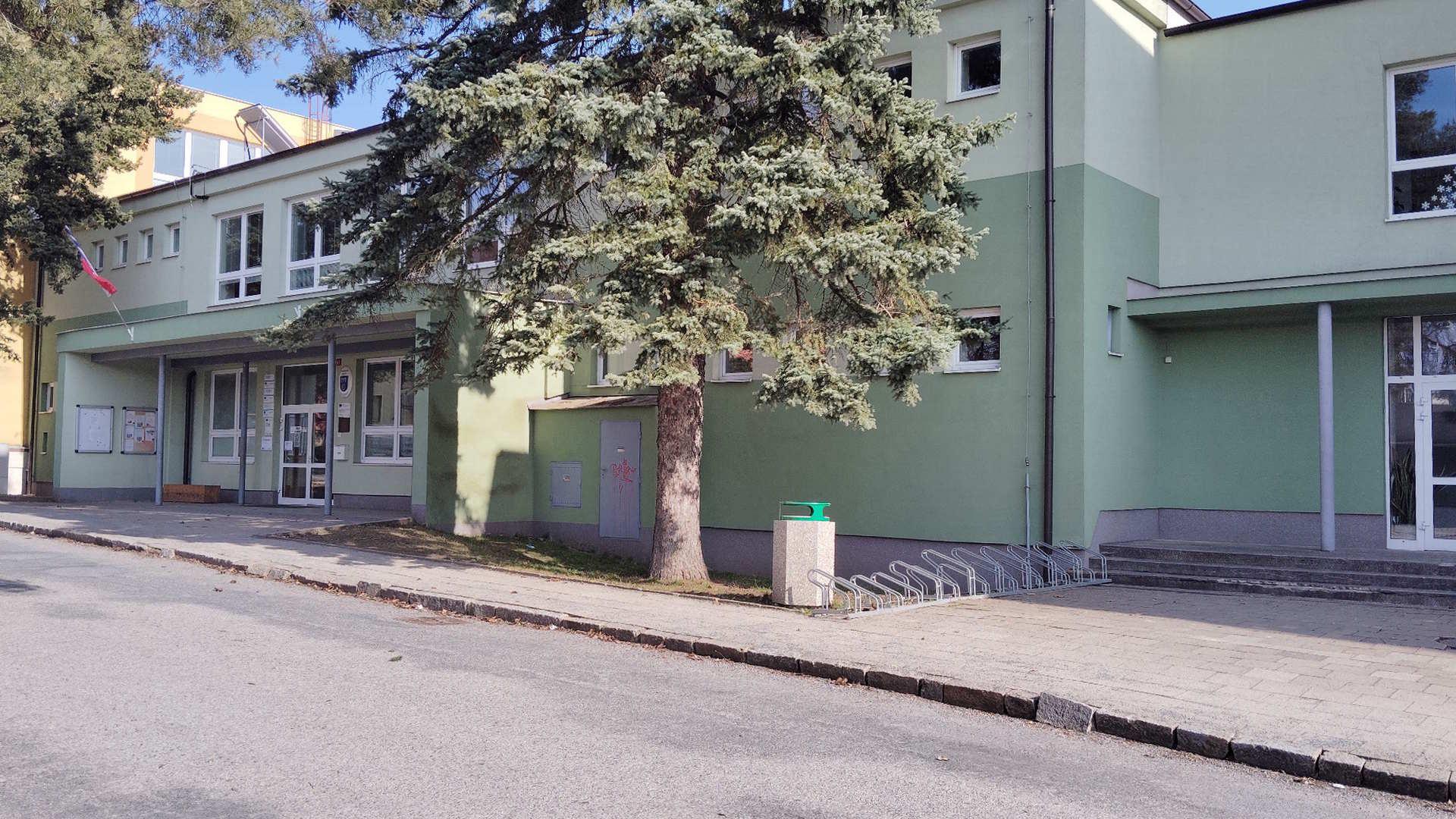 Základní škola Okříšky, příspěvková organizace foto 5