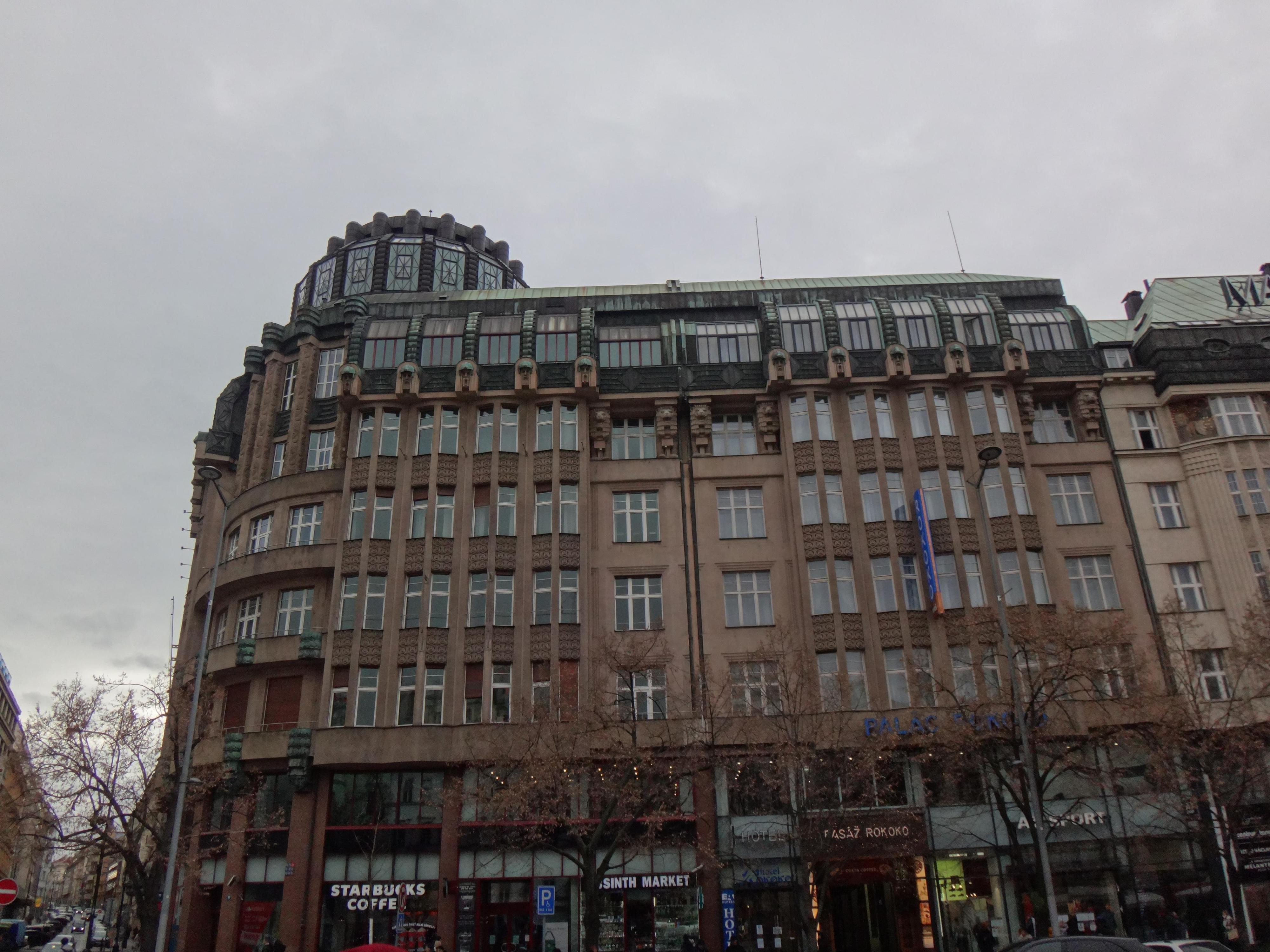 PALÁC ROKOKO, s.r.o. foto 5