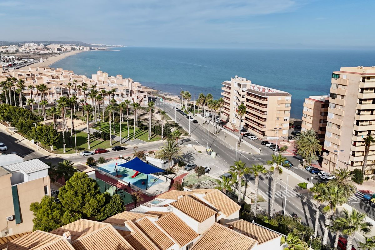 Apartmán v Torrevieja, La Mata 3+kk, 250 m od moře