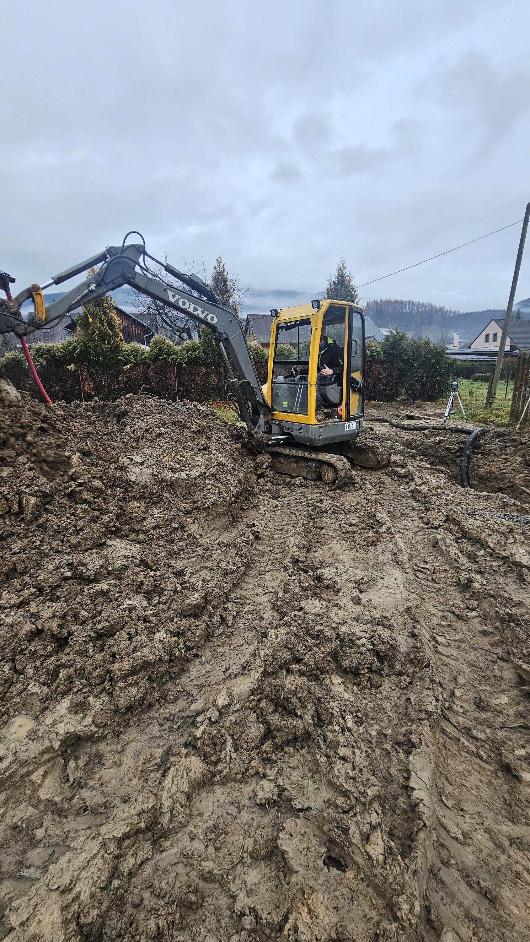 Divex group.cz - Zemní a výkopové práce foto 5