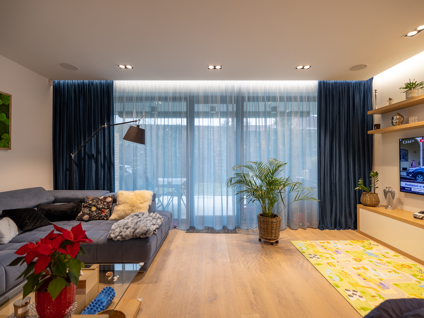 Dekoratérské studio BELLISSIMO - VLAIRIS s.r.o. záclony a závěsy na míru foto 3