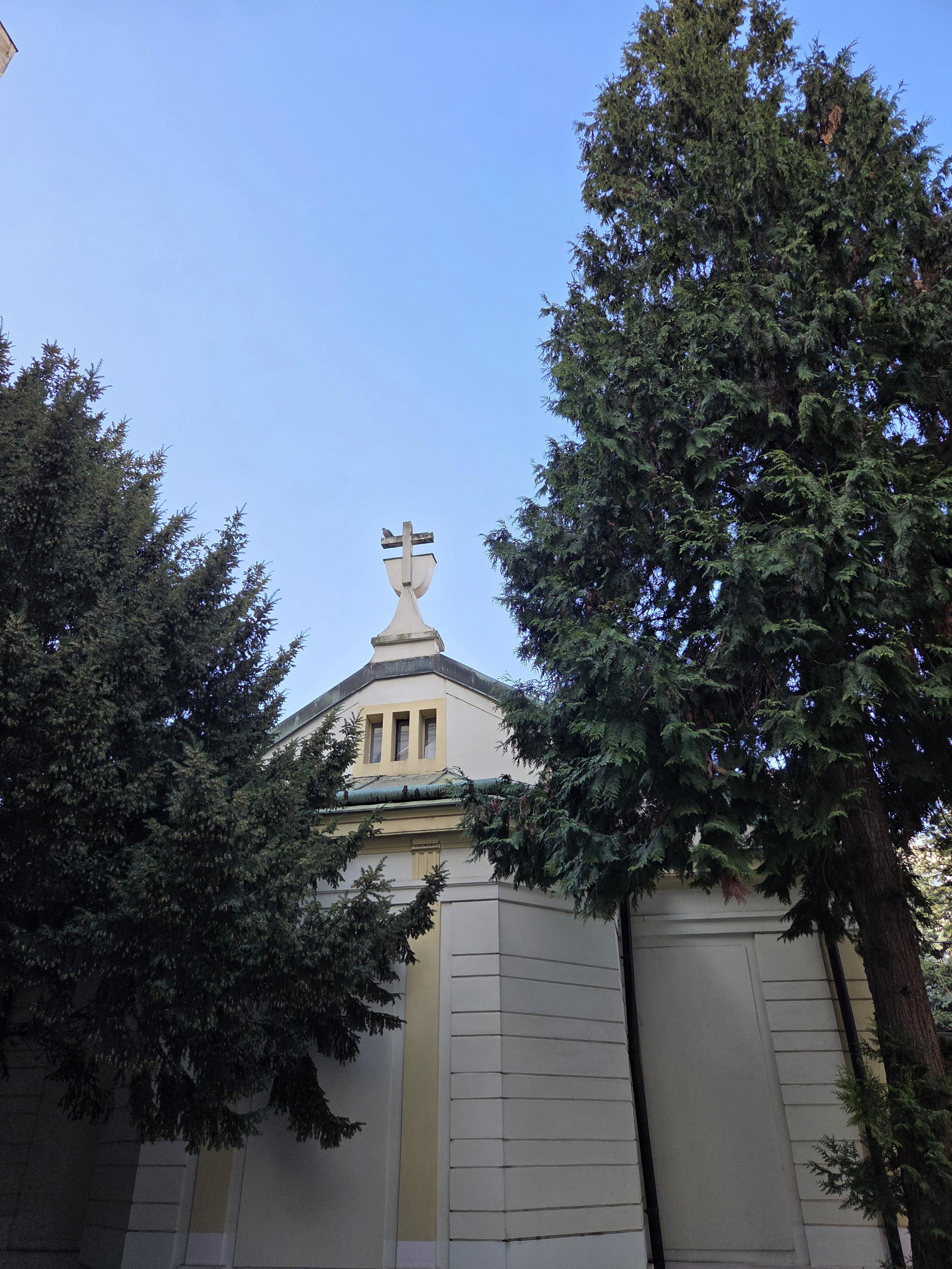 Náboženská obec Církve československé husitské v Praze 8 - Karlín foto 4