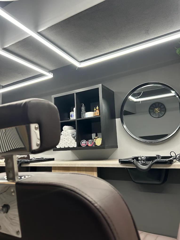Unikát Barbershop foto 3