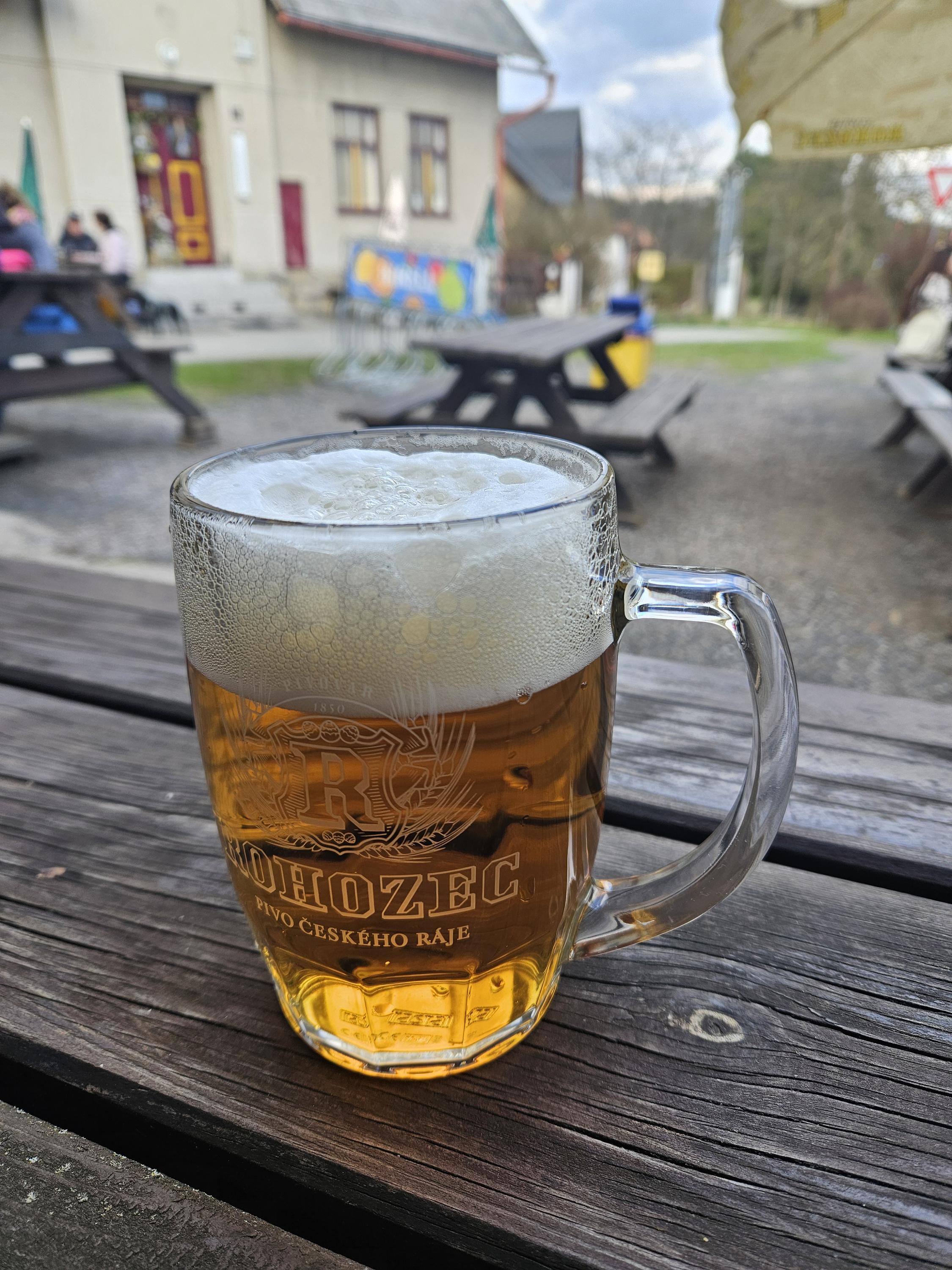 Občerstvení u Parkoviště foto 2