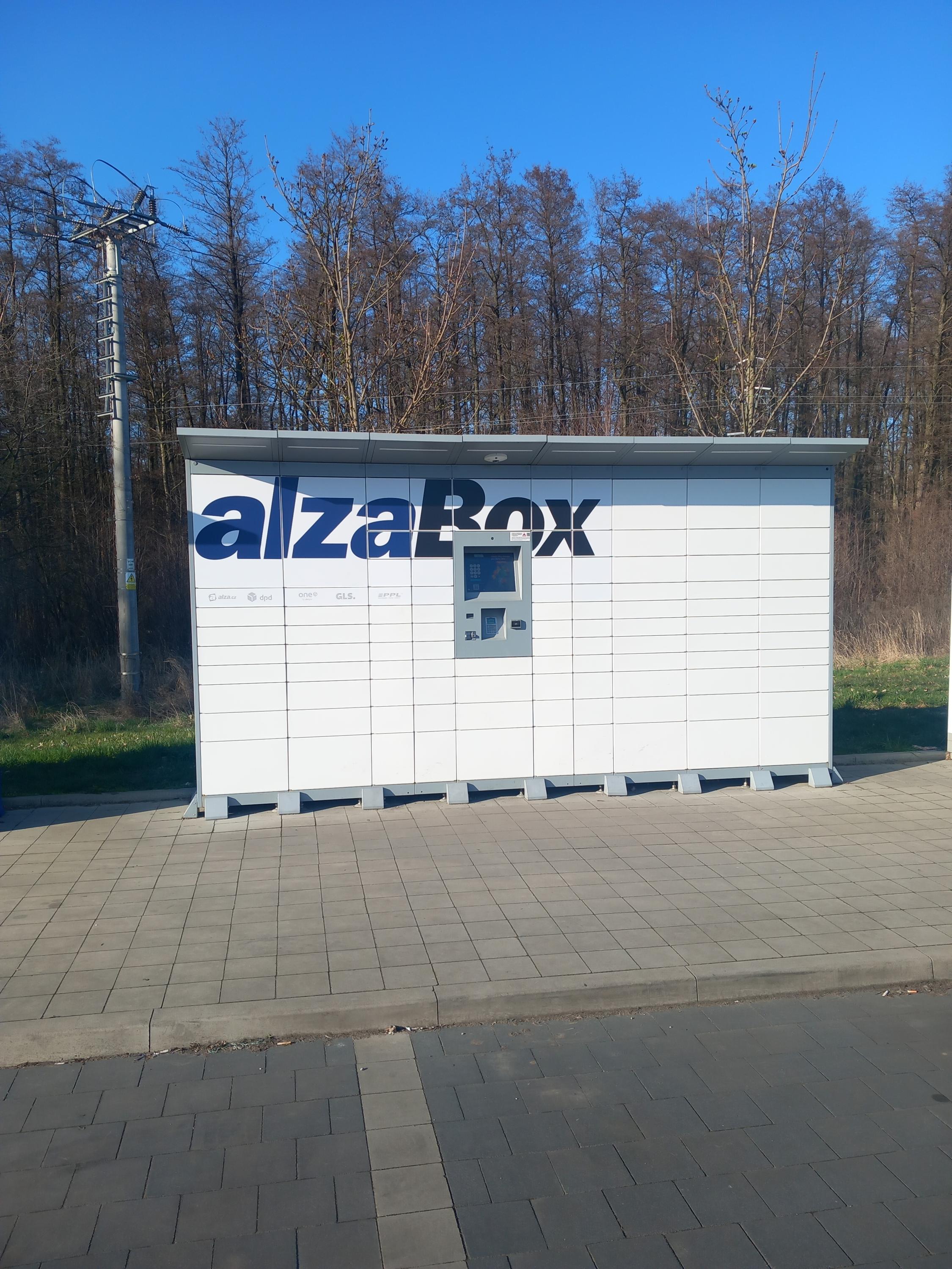AlzaBox foto 2