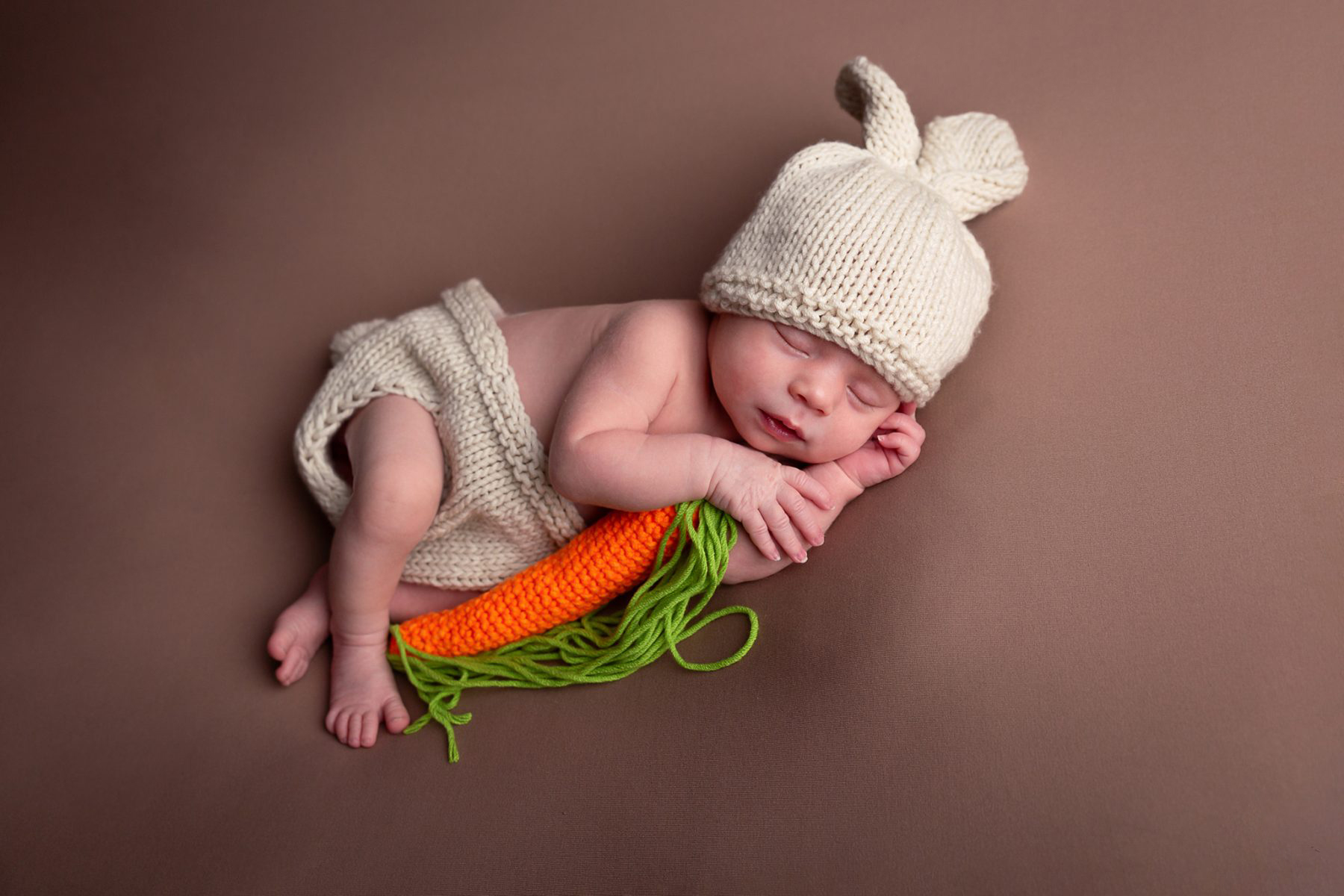 Newborn focení v Ateliéru v Mostě