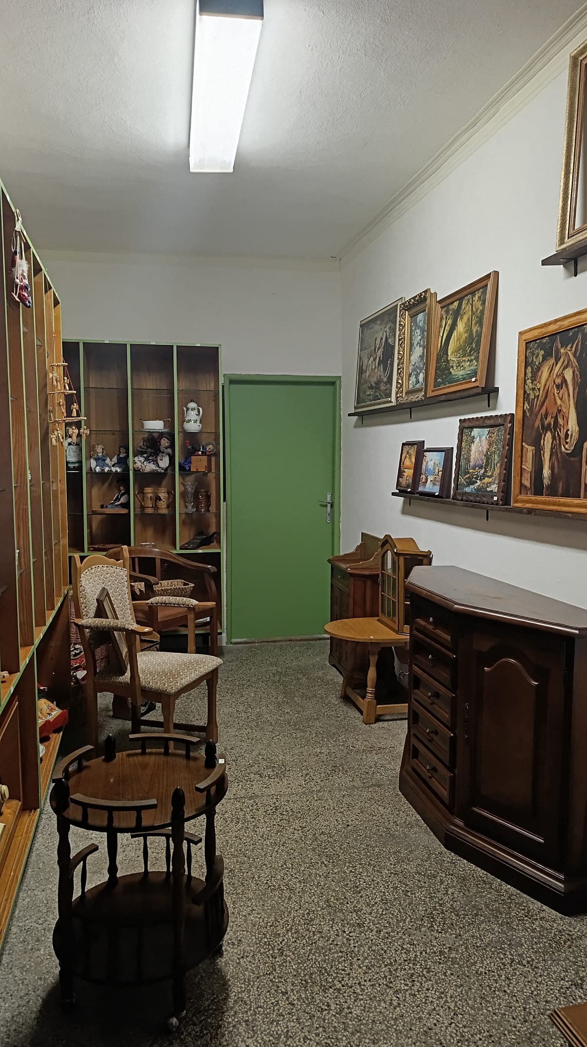 Nábytek s příběhem foto 3