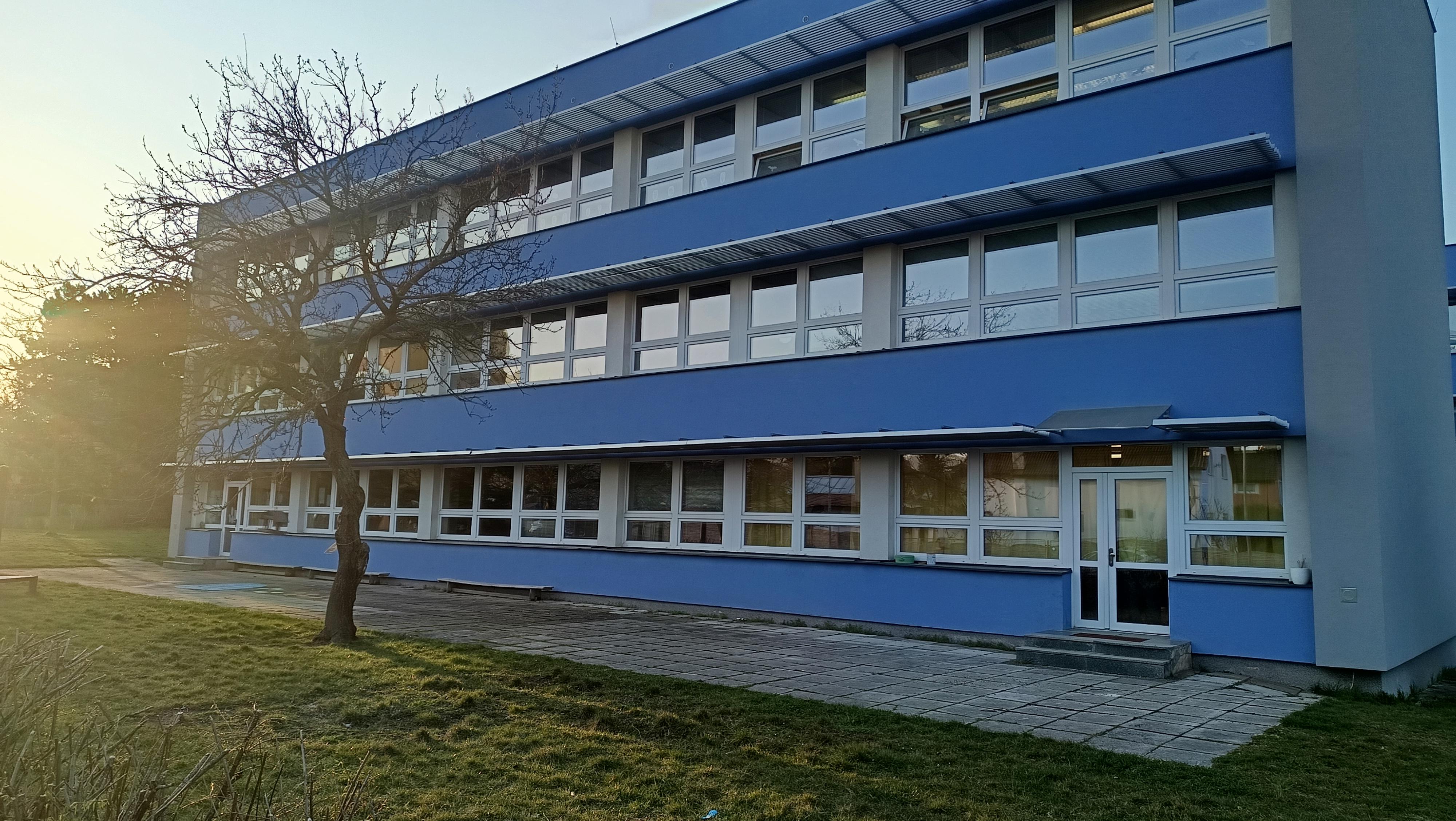 ZŠ, Praha 10, Křimická foto 3