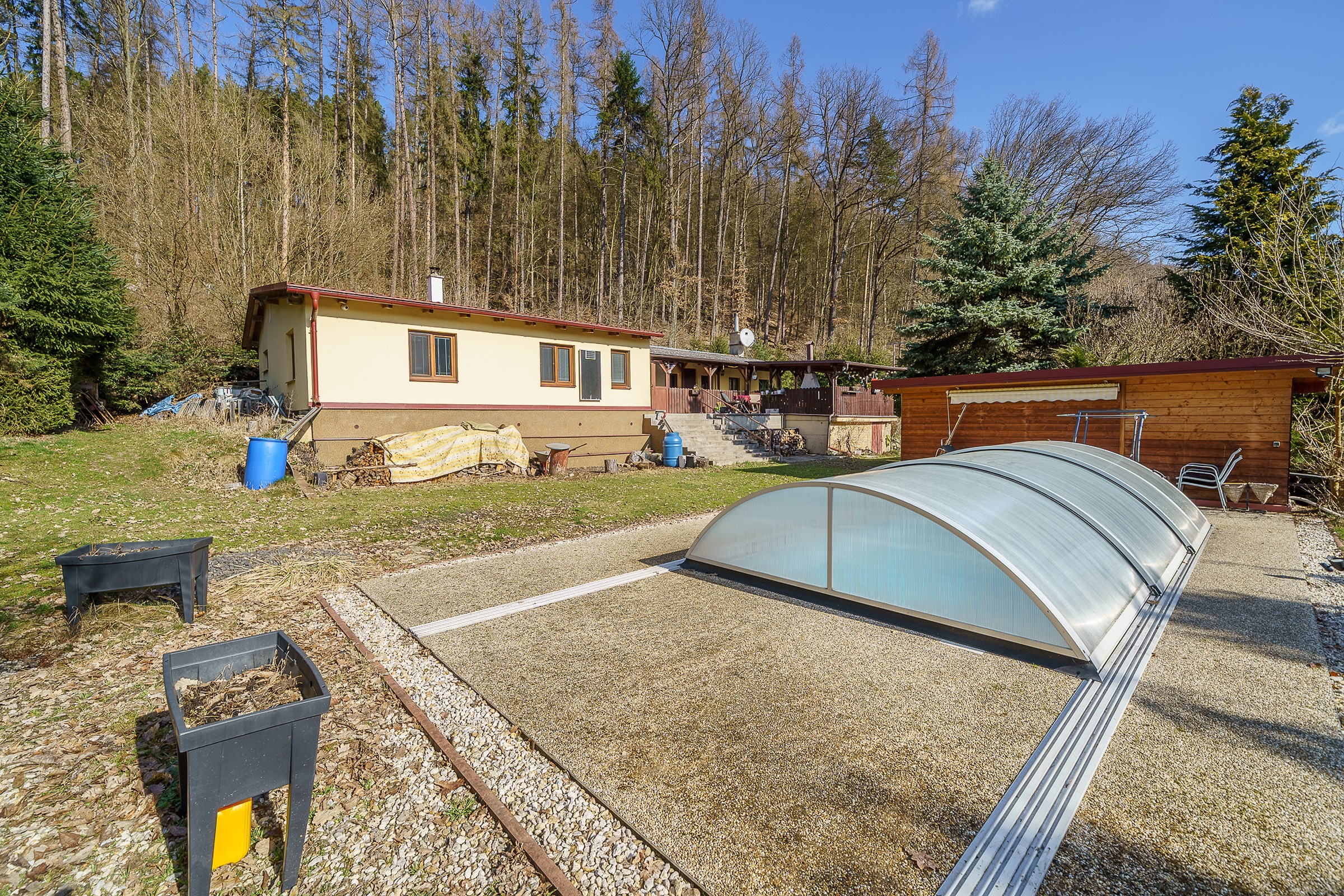 Výjimečný rodinný dům v přírodě nedaleko Klášterce