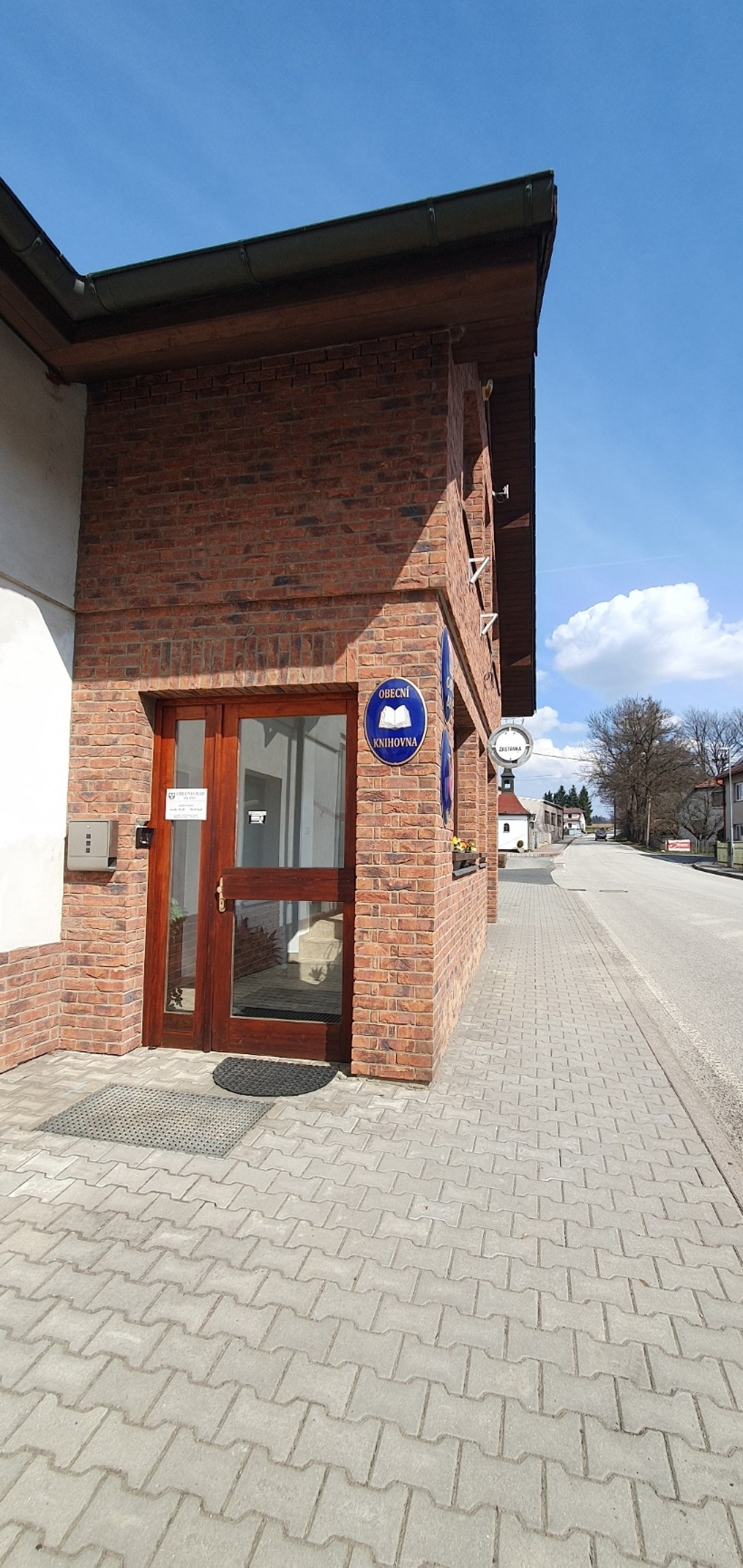 Hradec - obecní úřad foto 5