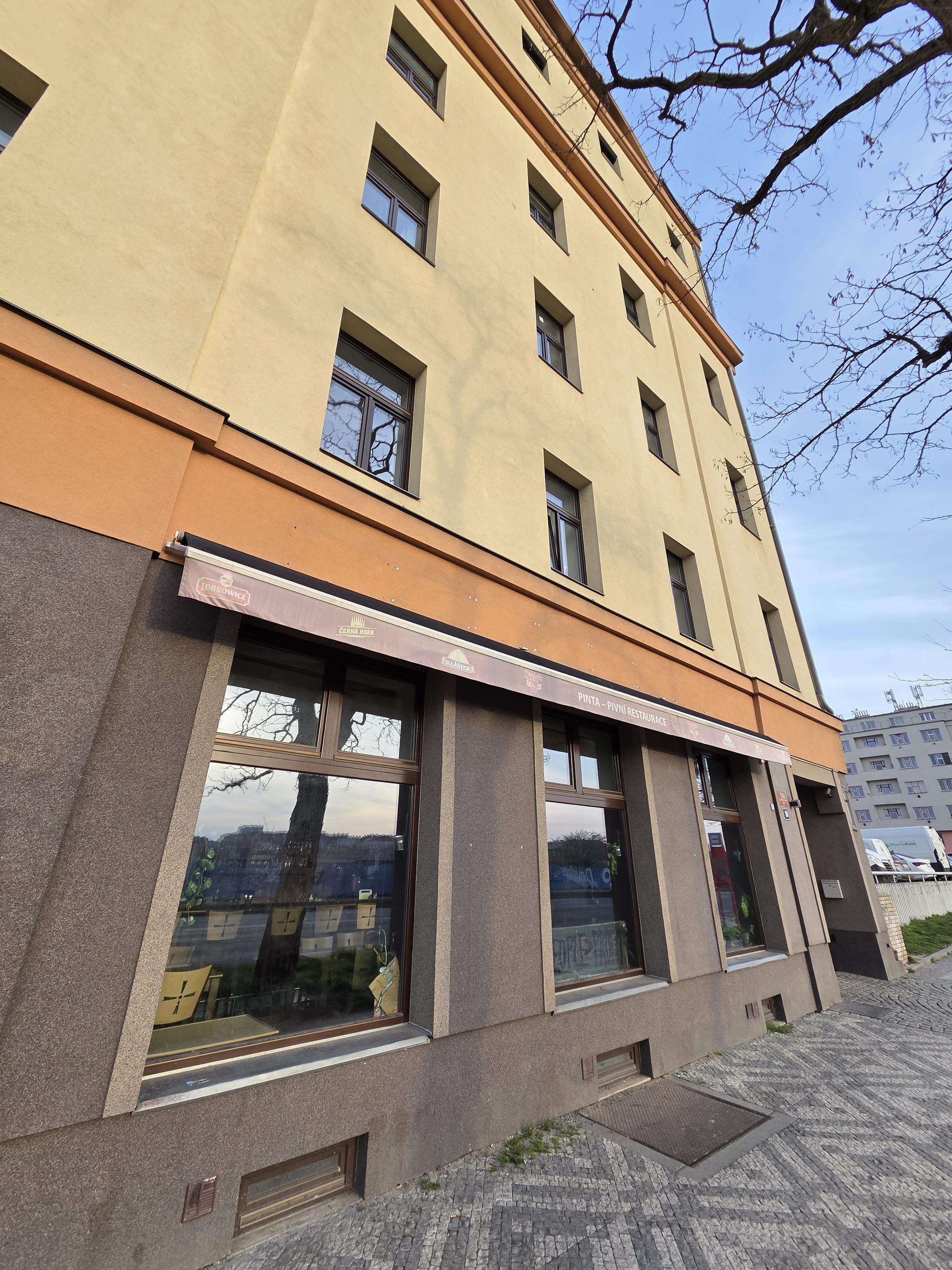 Autonomní centrum 254 foto 4