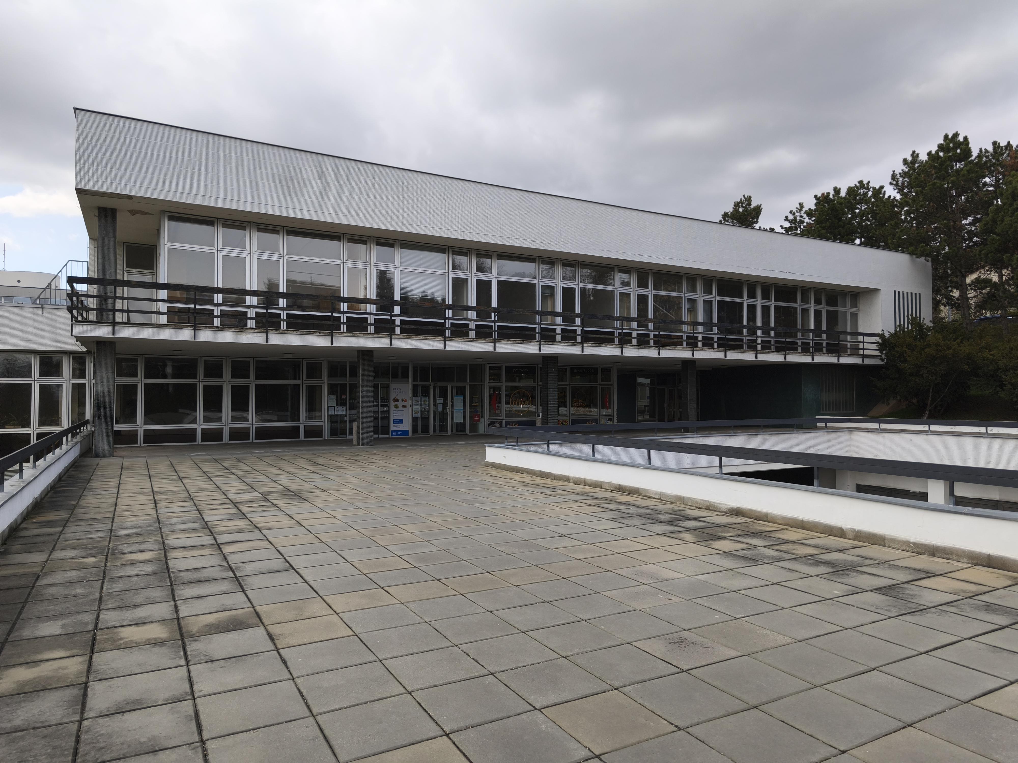 Masarykova univerzita - Správa kolejí a menz foto 4