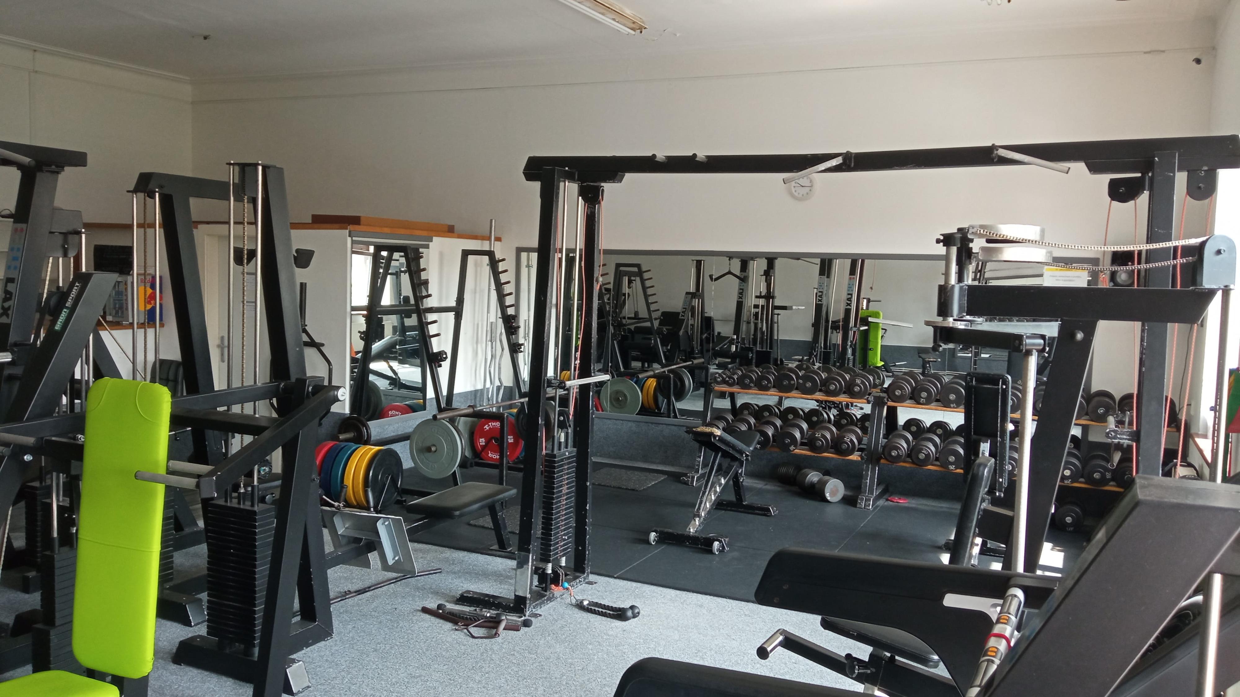 Iron Gym
