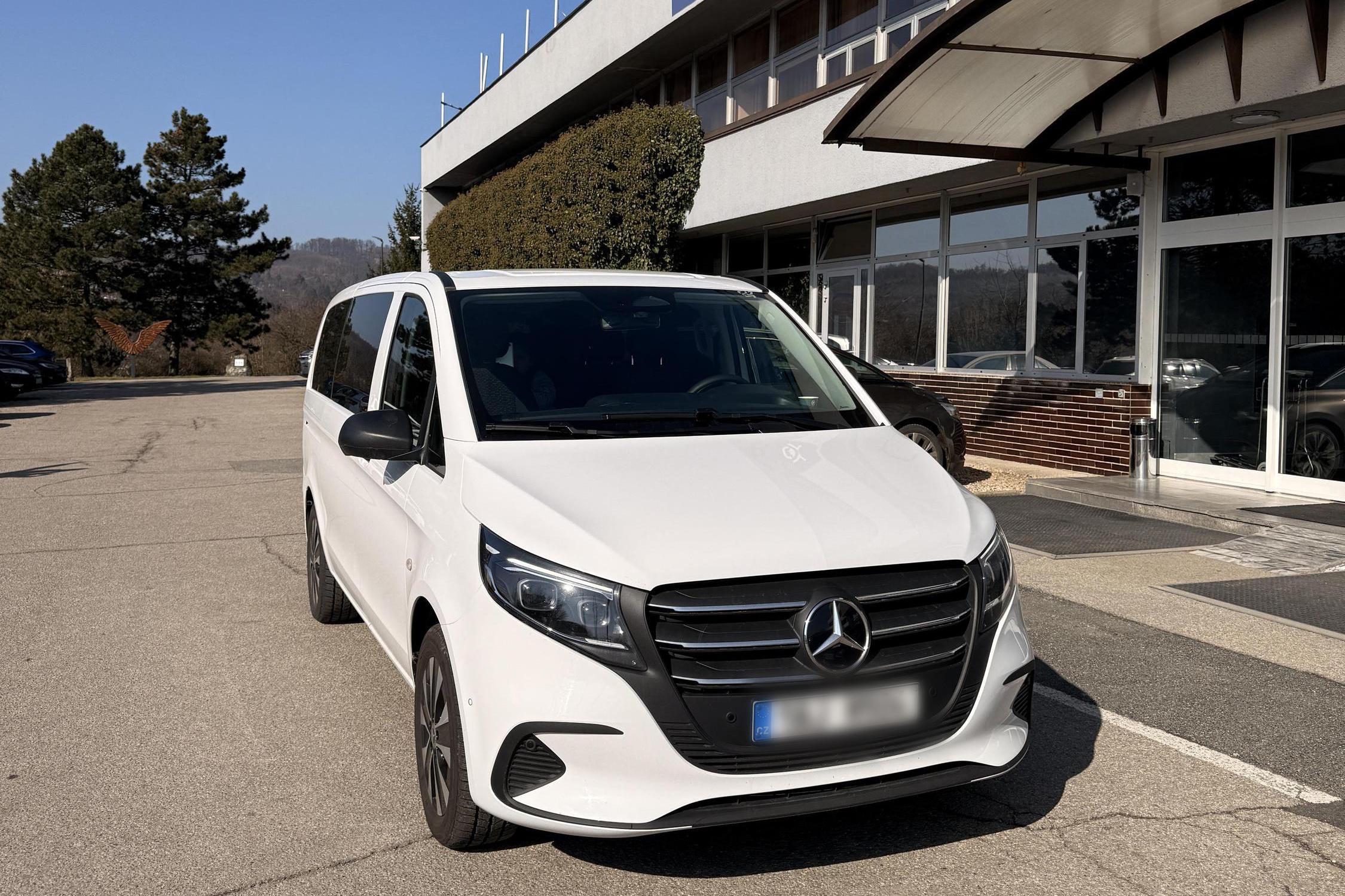 Europe Shuttle s.r.o.