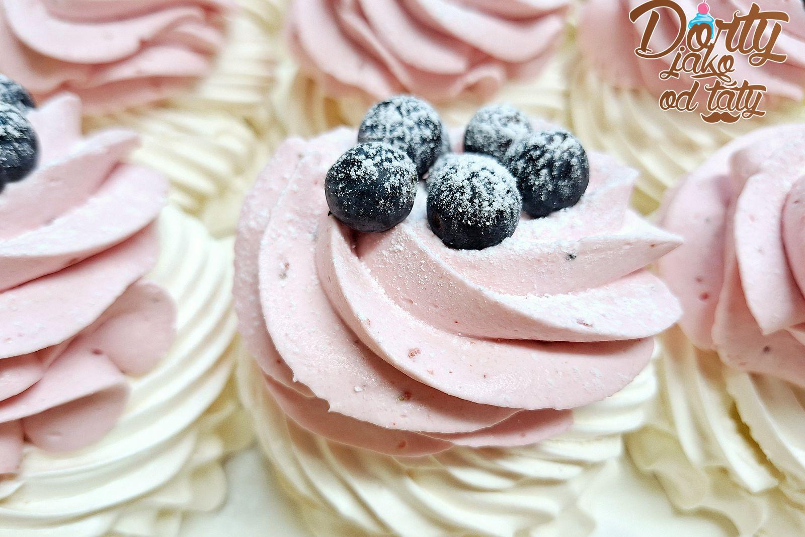 Minidortíky - mini Pavlova  55 Kč/ks po 4, 9,12 ks