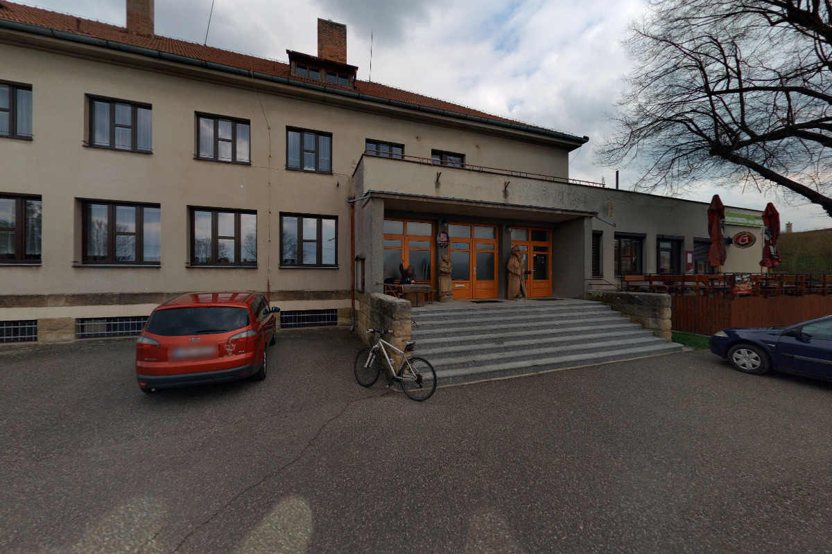 Dobrá Voda u Hořic - obecní úřad foto 6