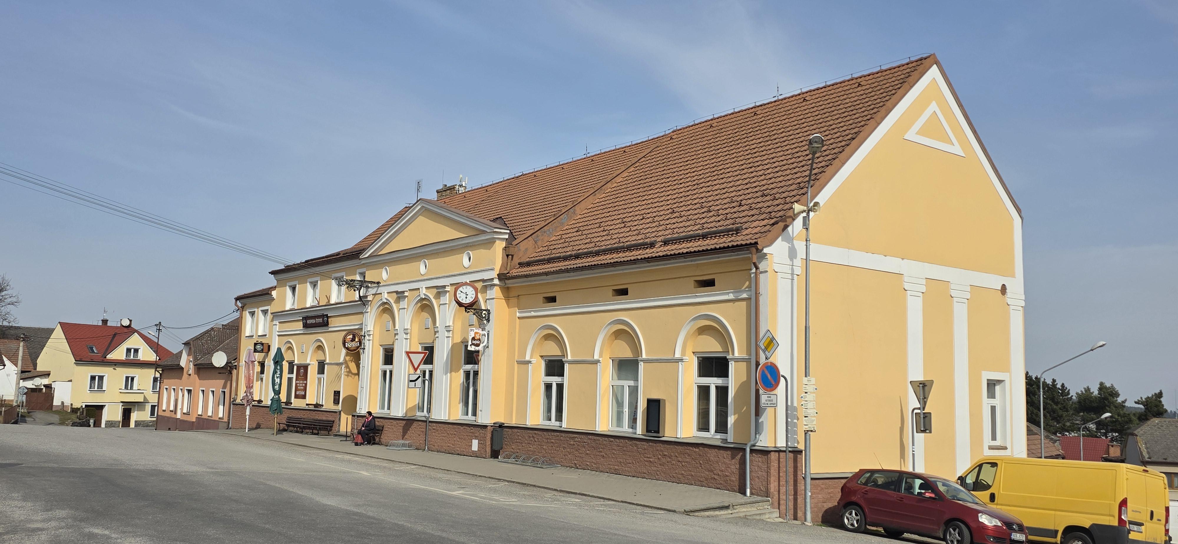 HOSPODA ČESTICE foto 6