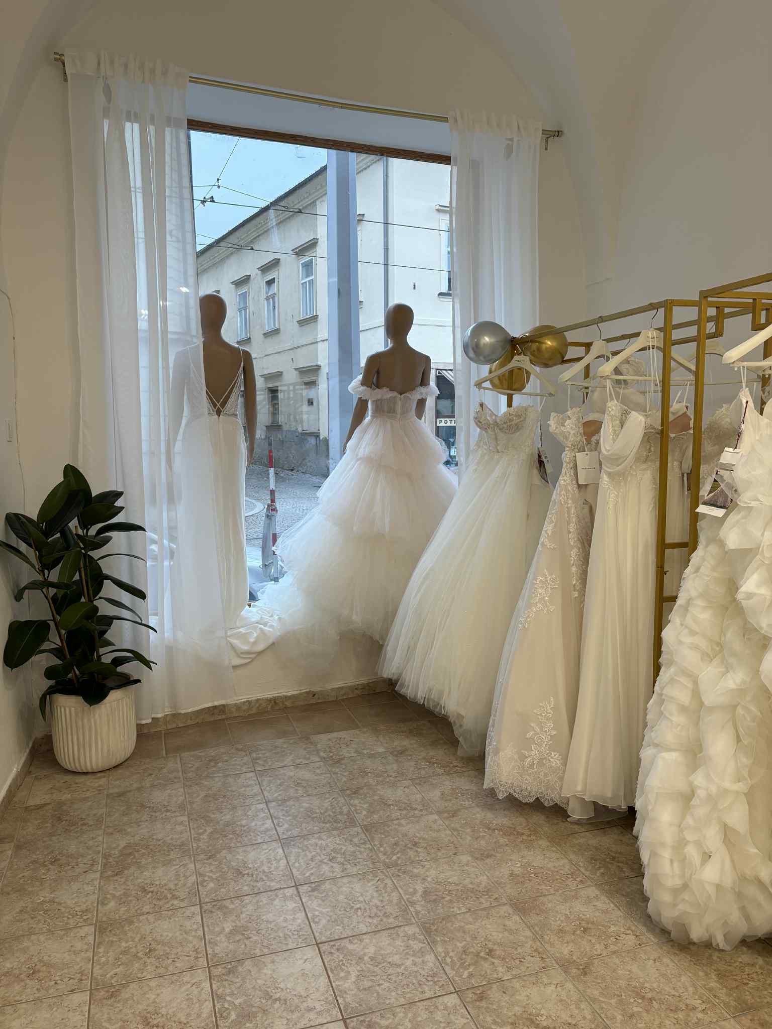 Svatební salon La Casa de La Novia foto 4