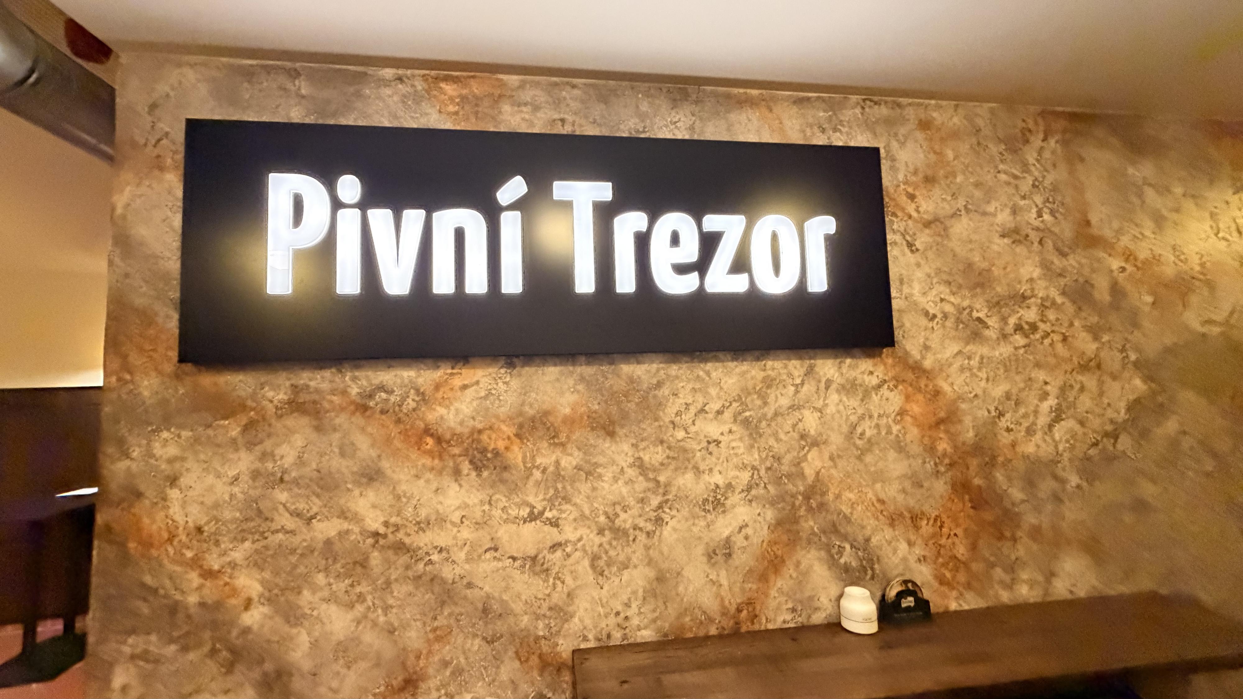 Pivní Palác U Vodičků foto 2