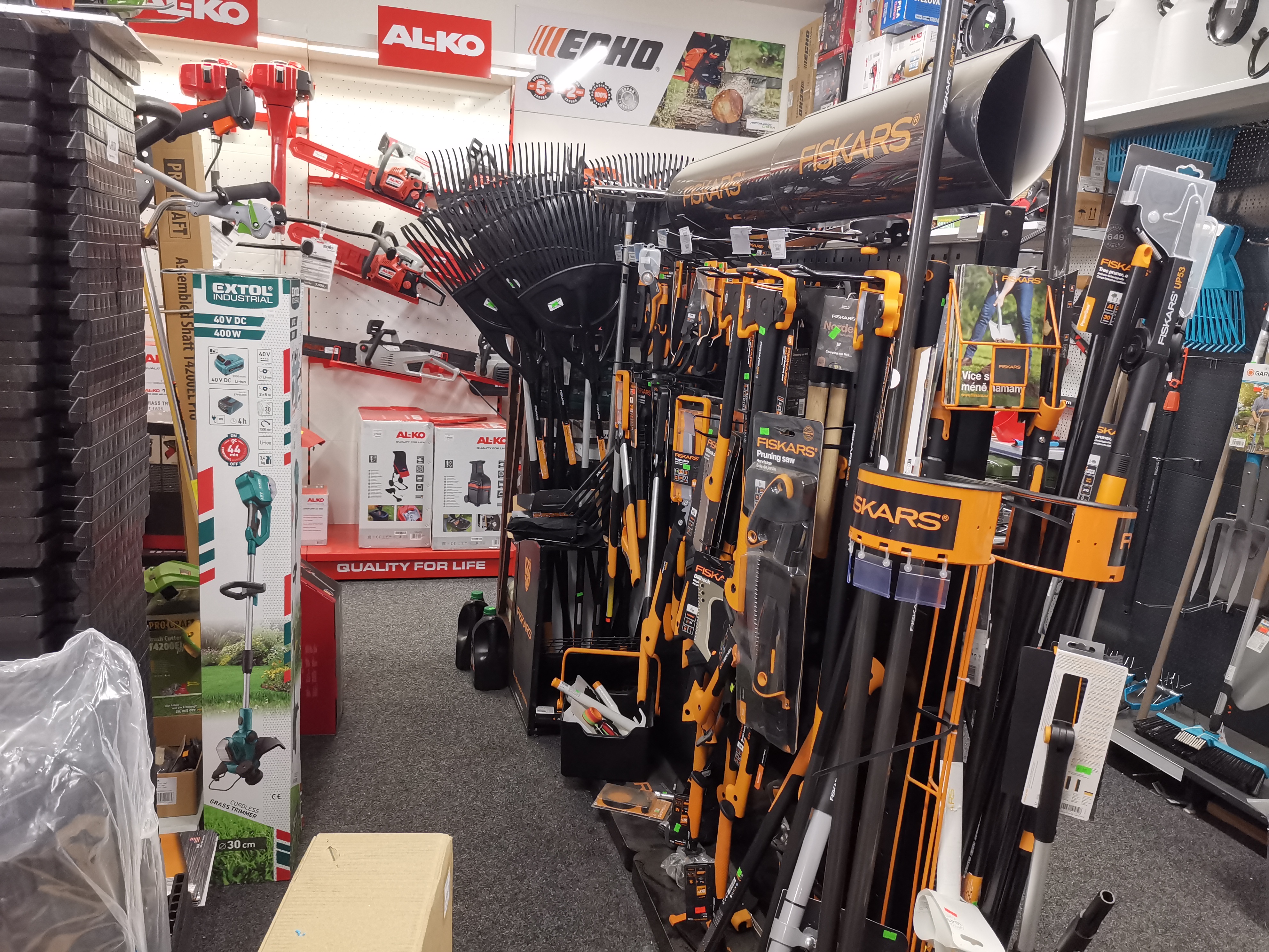 Hobby Market pod Iposem foto 4