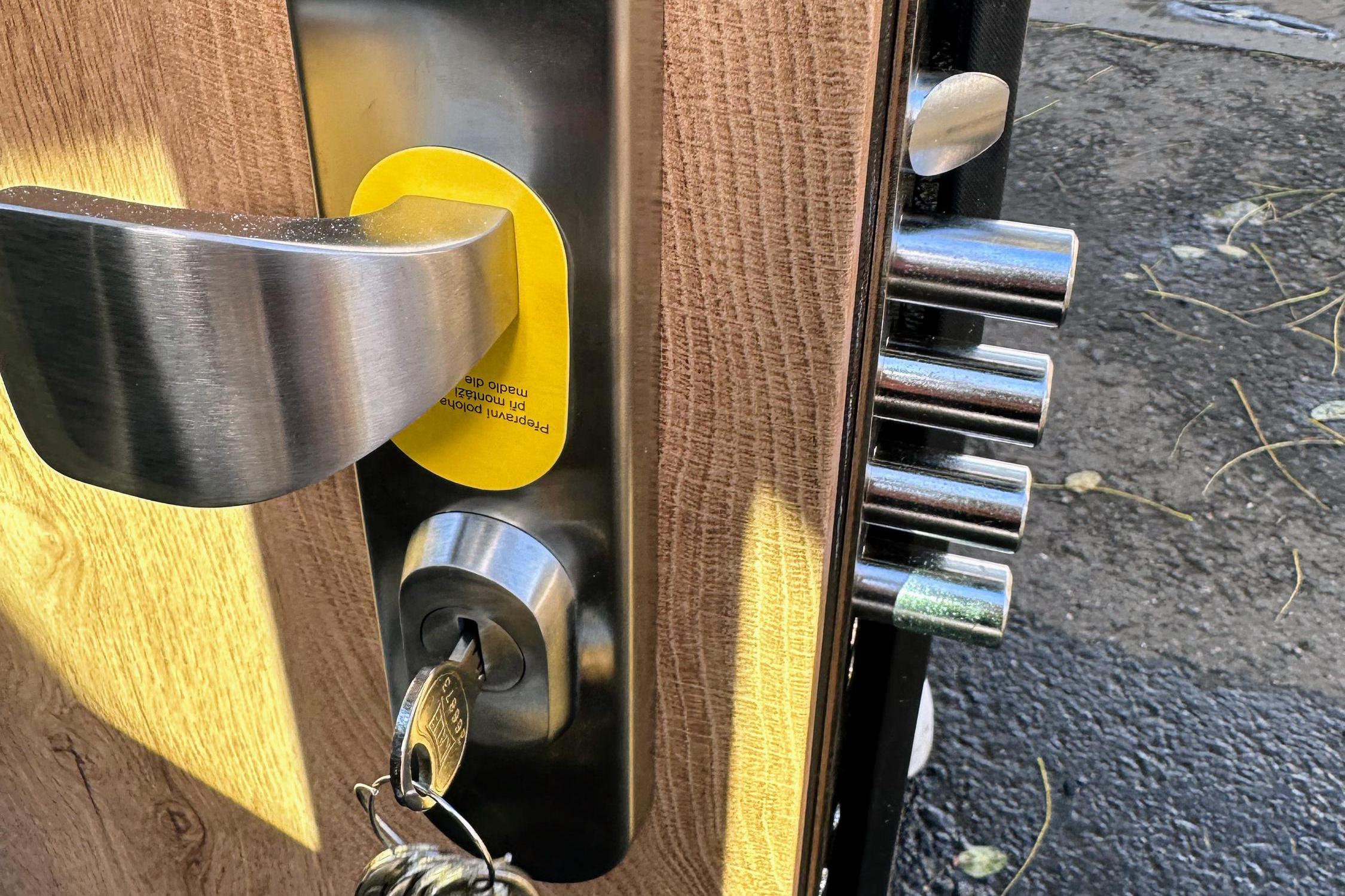 Bezpečnostní dveře - Pavel Žejdlík foto 1